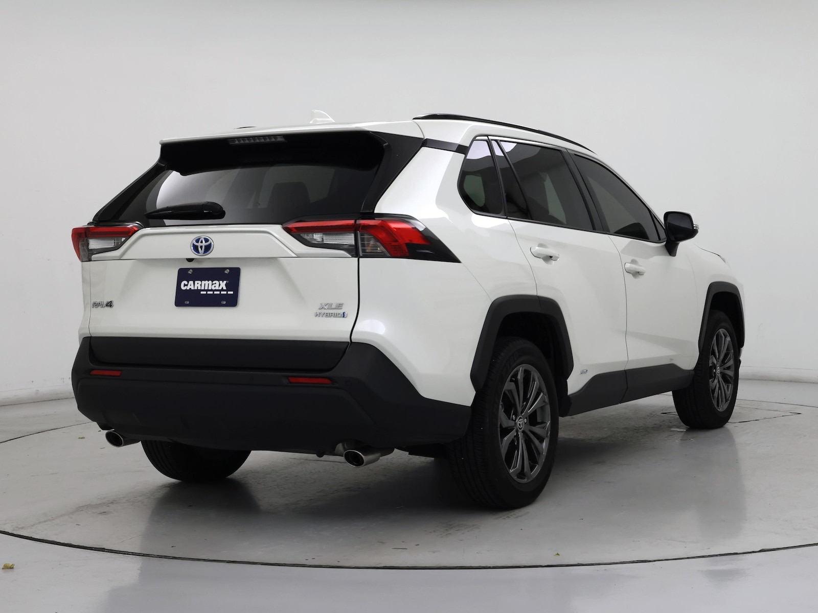2022 Toyota RAV4 XLE Premium - Photo 9