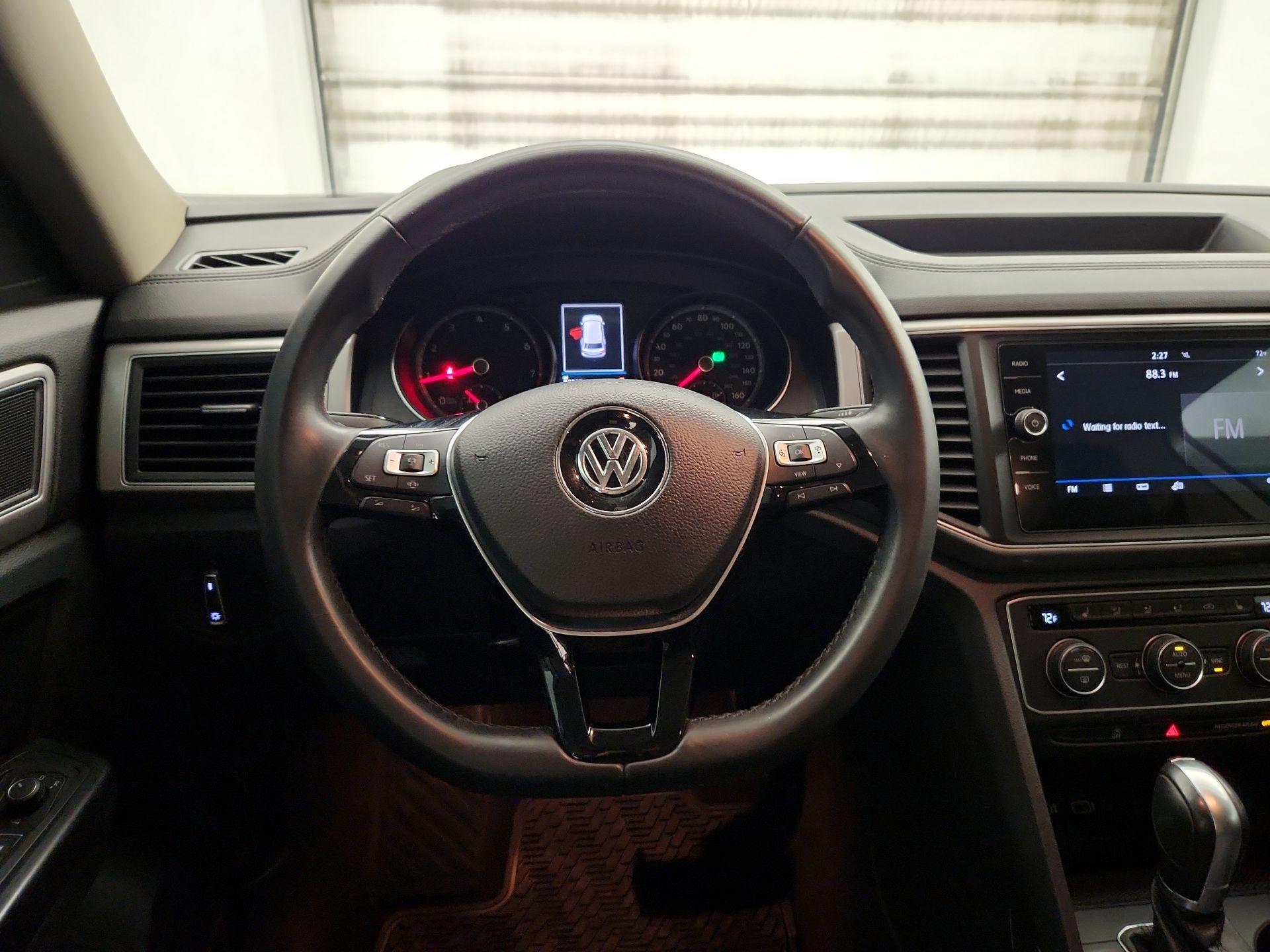 Thumbnail: 2019 Volkswagen Atlas - 10