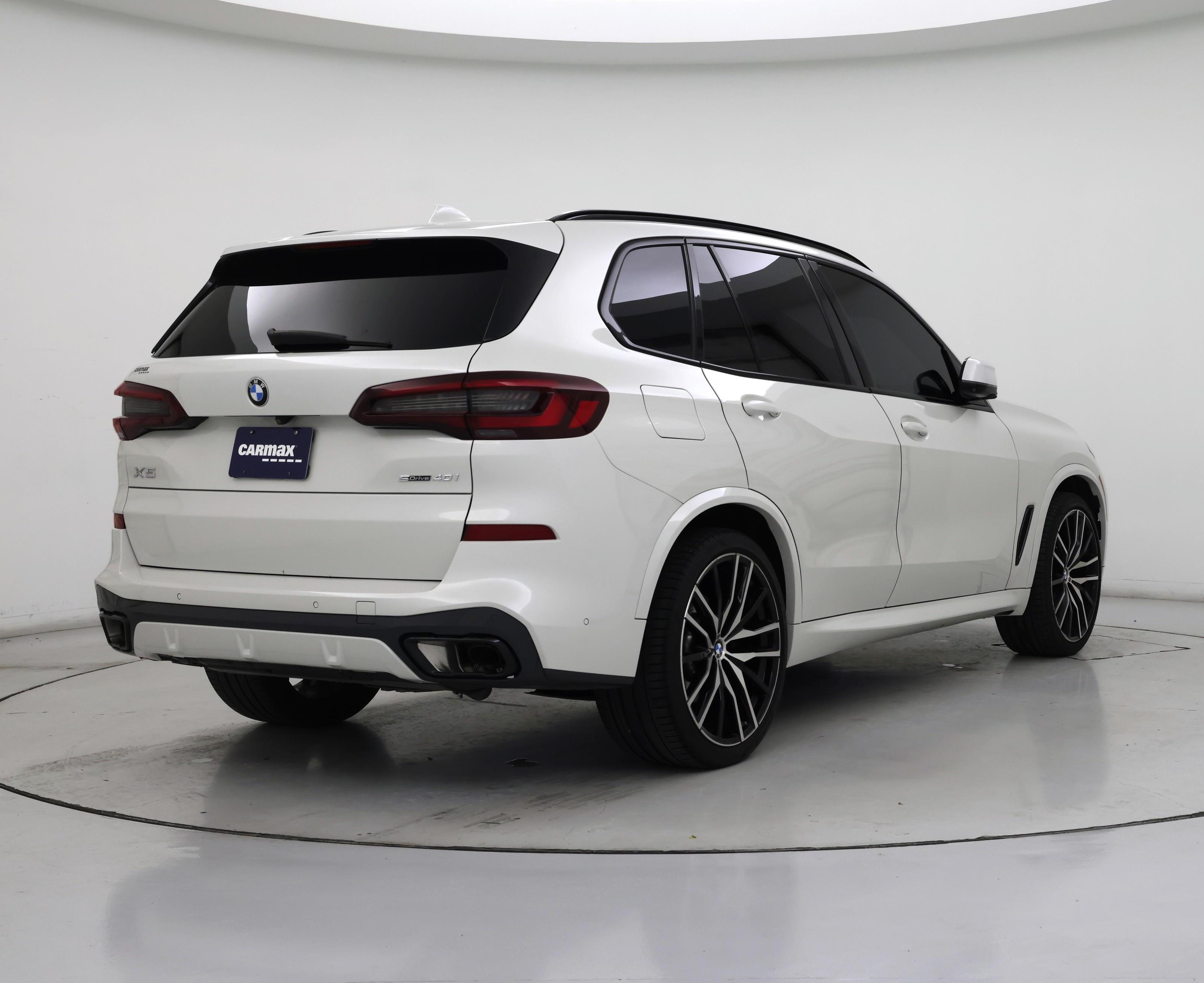 Thumbnail: 2022 BMW X5 - 8