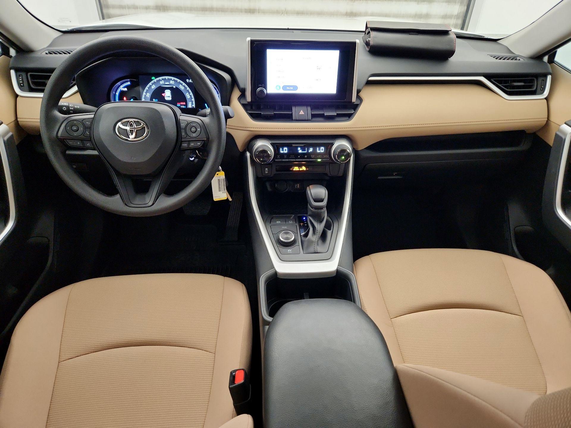 Thumbnail: 2025 Toyota RAV4 - 9