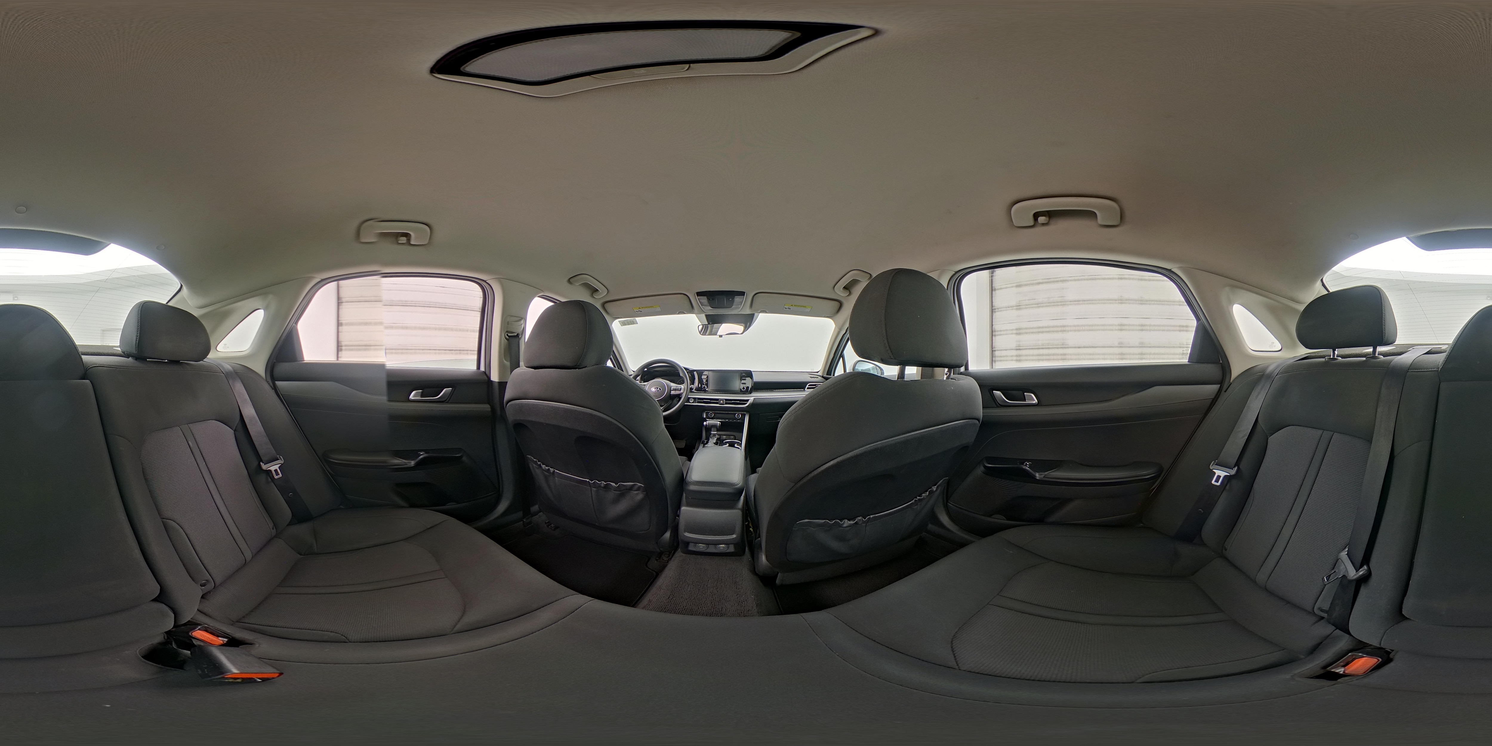 2021 Kia K5 LXS - Photo 25