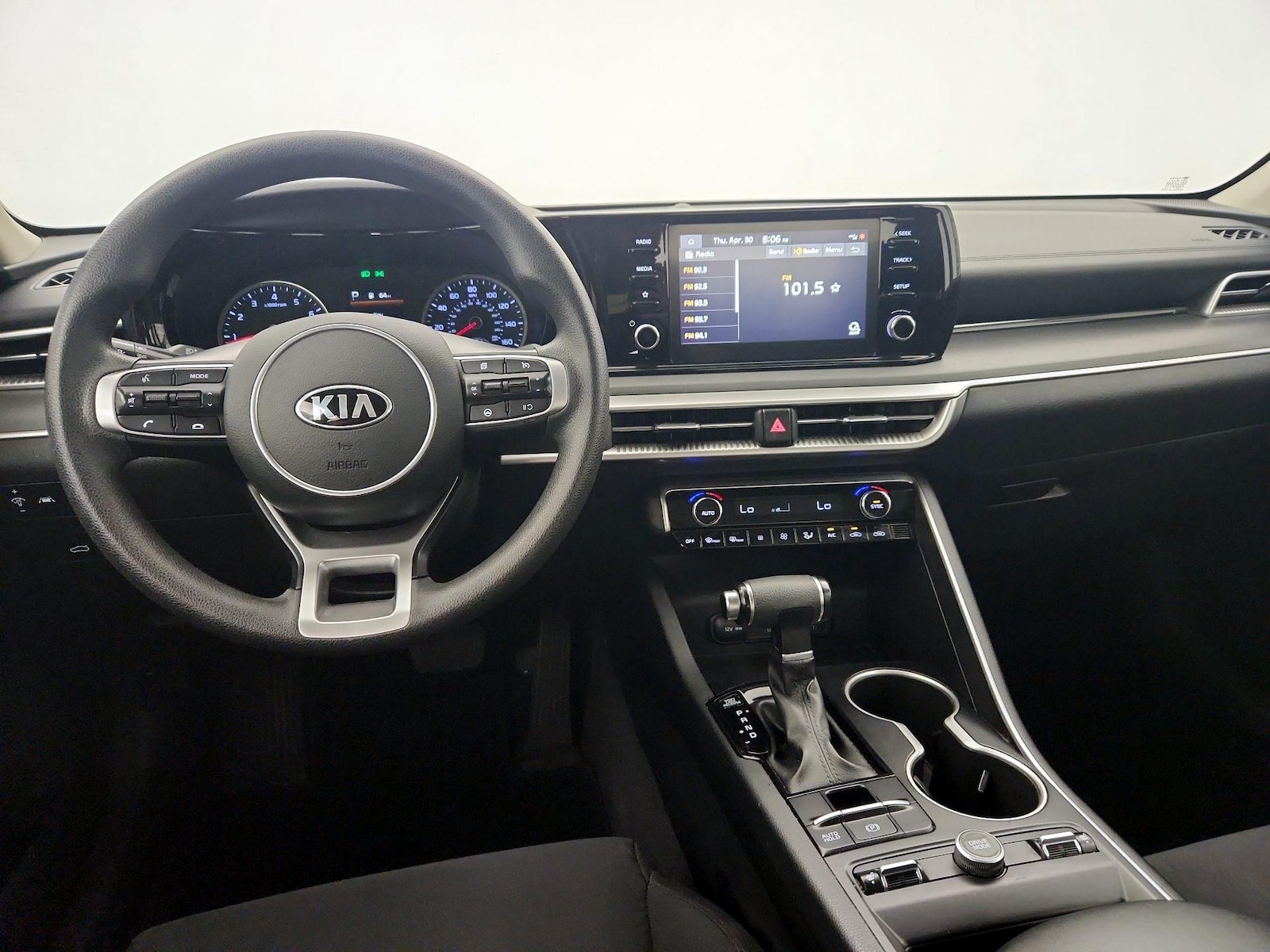 2021 Kia K5 LXS - Photo 10