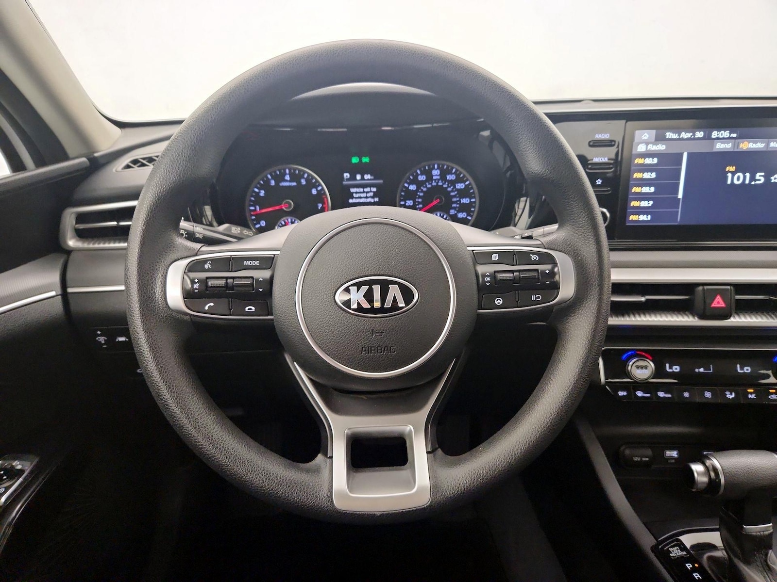 2021 Kia K5 LXS - Photo 11