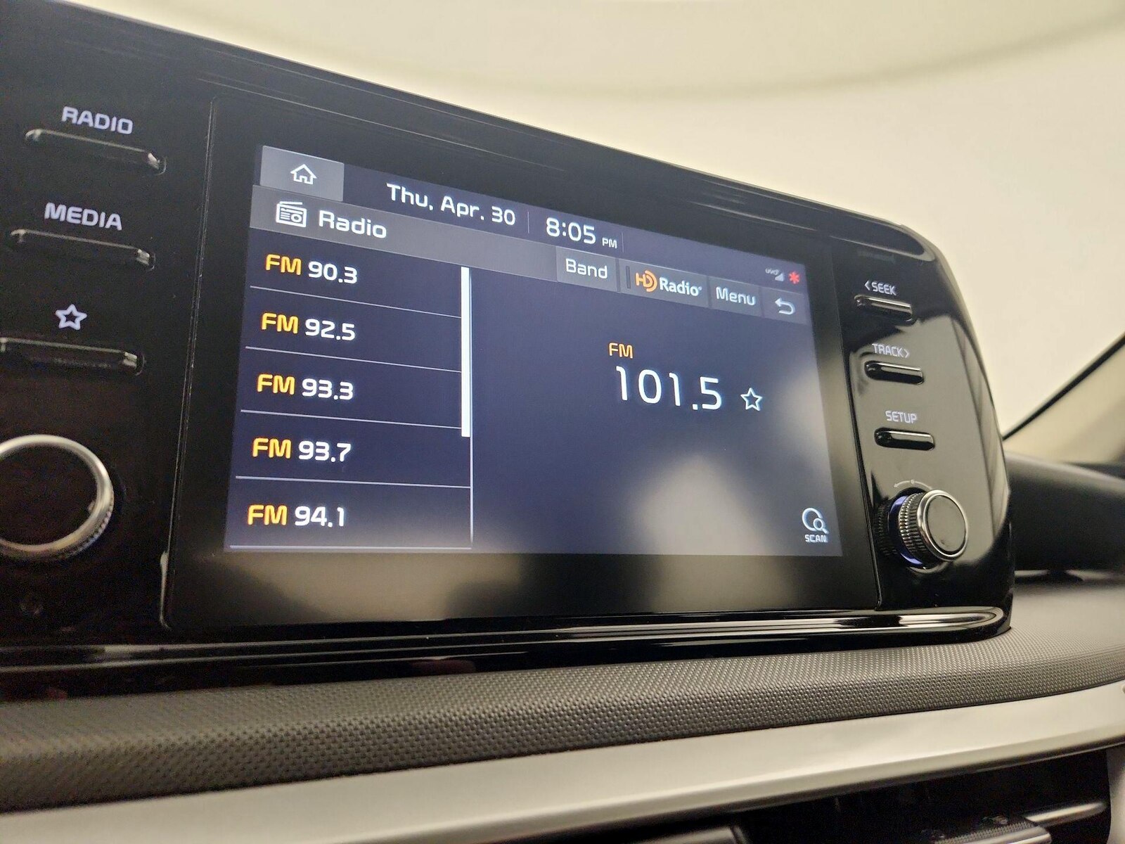 2021 Kia K5 LXS - Photo 16