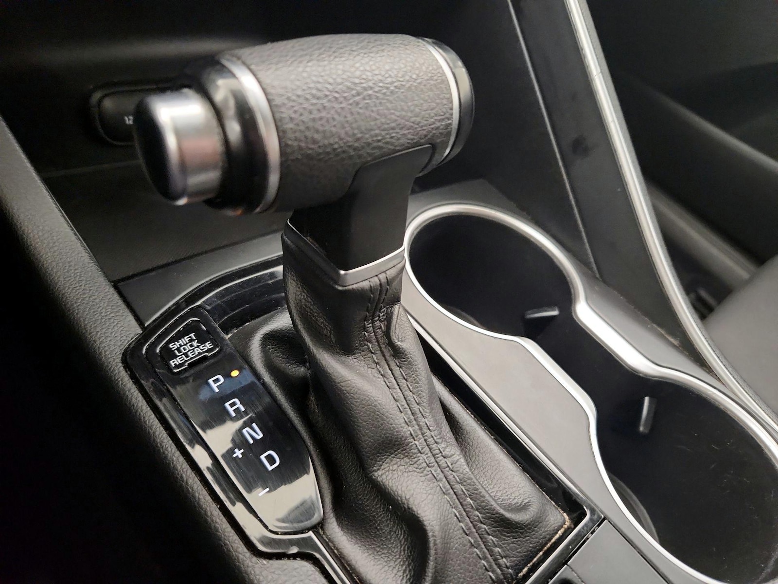 2021 Kia K5 LXS - Photo 18