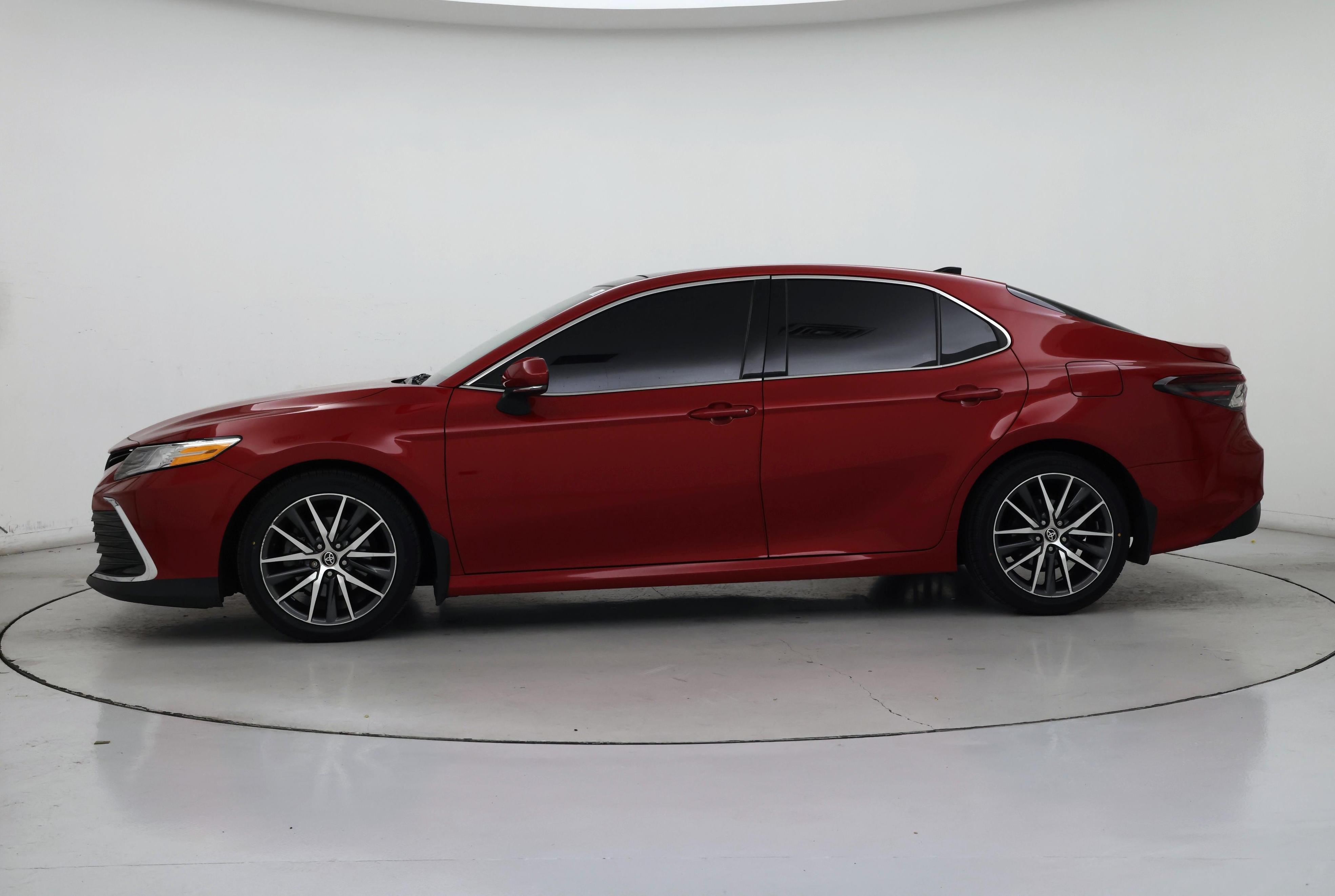 Thumbnail: 2023 Toyota Camry - 3