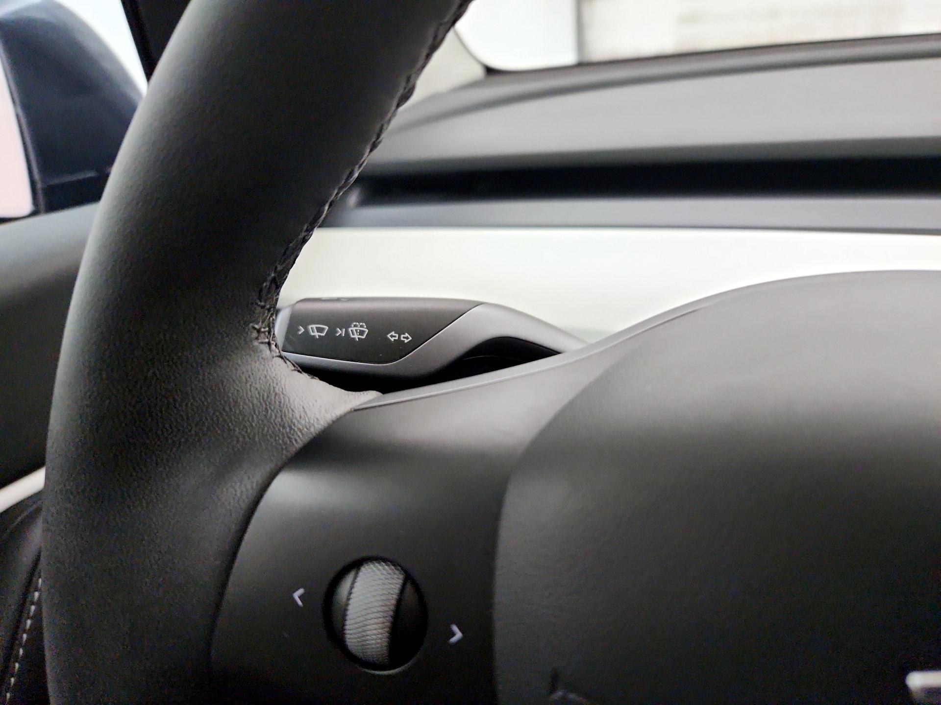 Thumbnail: 2022 Tesla Model Y - 13