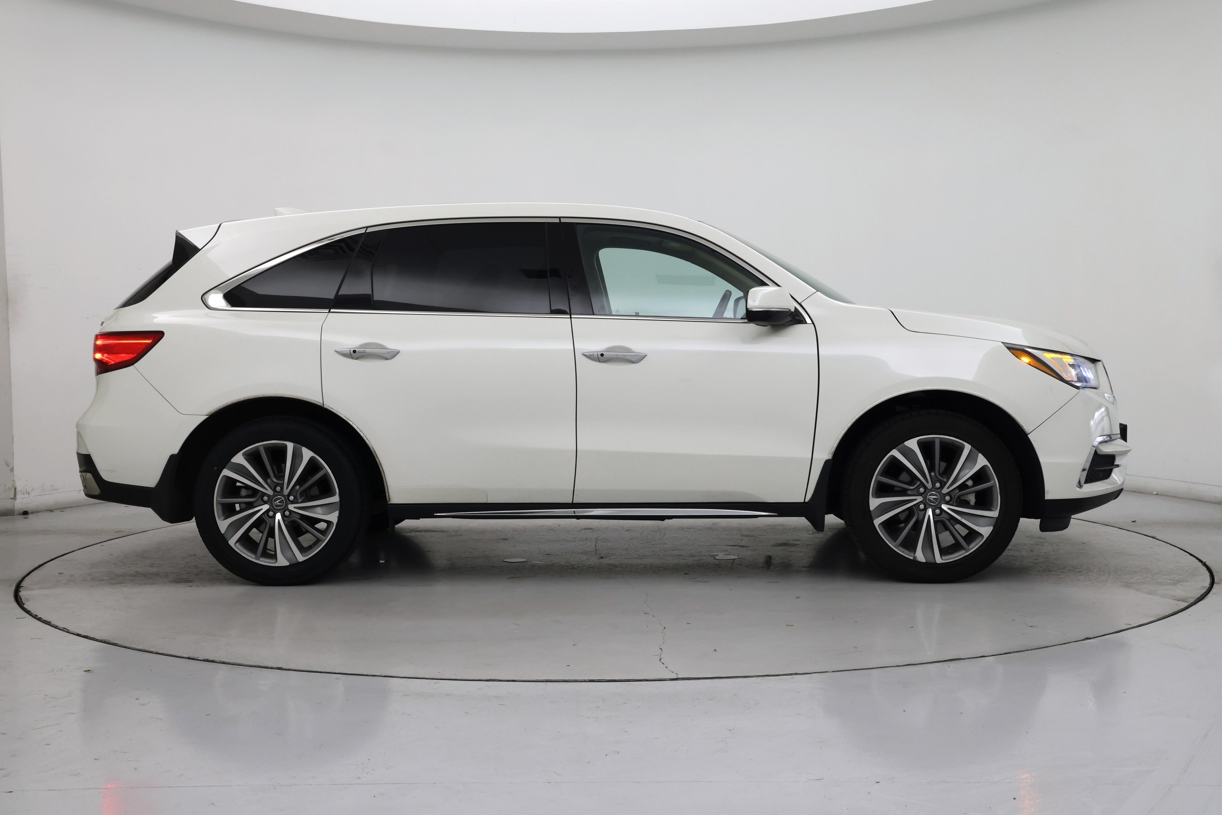 Thumbnail: 2017 Acura MDX - 7