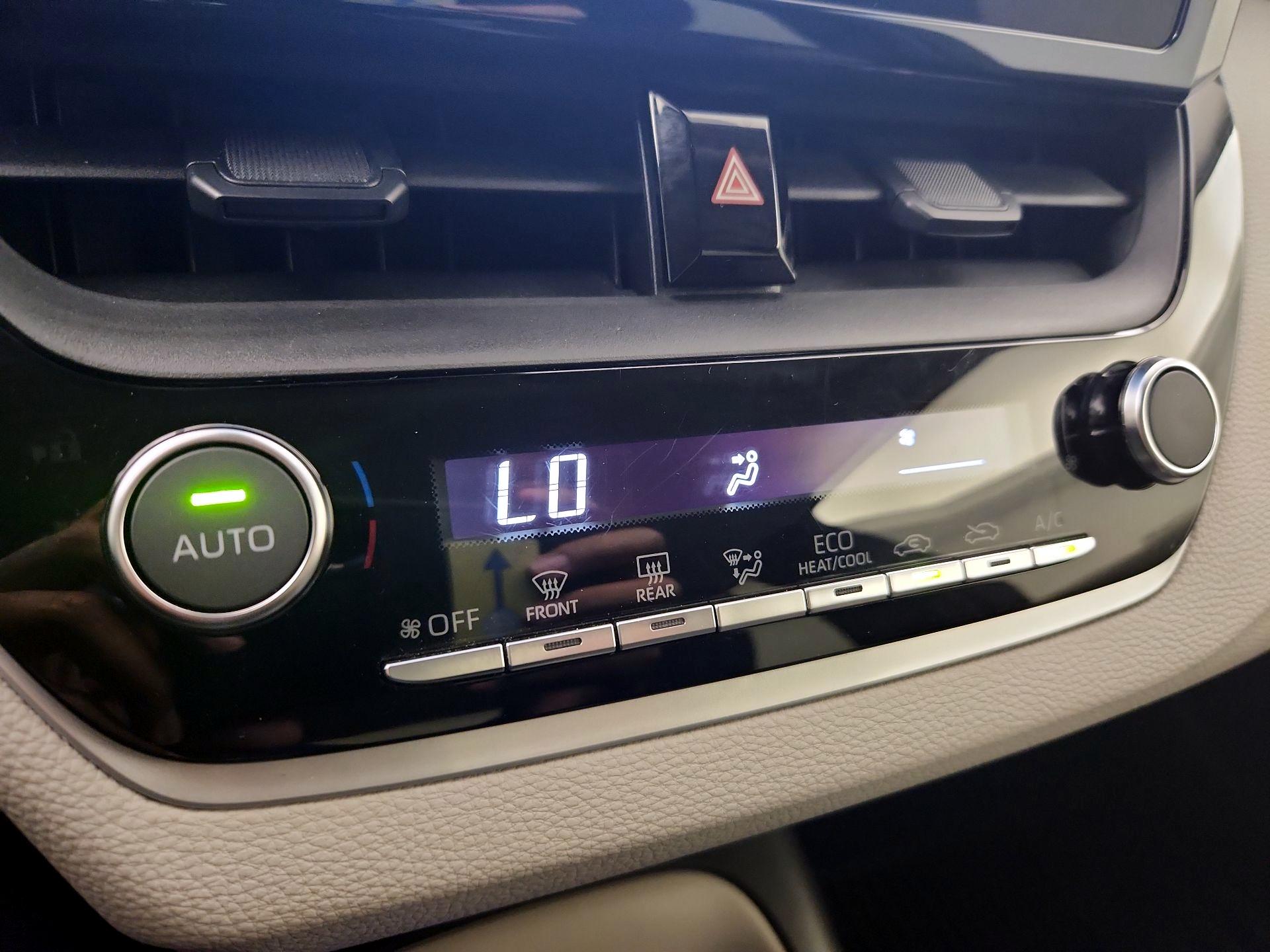 Thumbnail: 2024 Toyota Corolla - 16