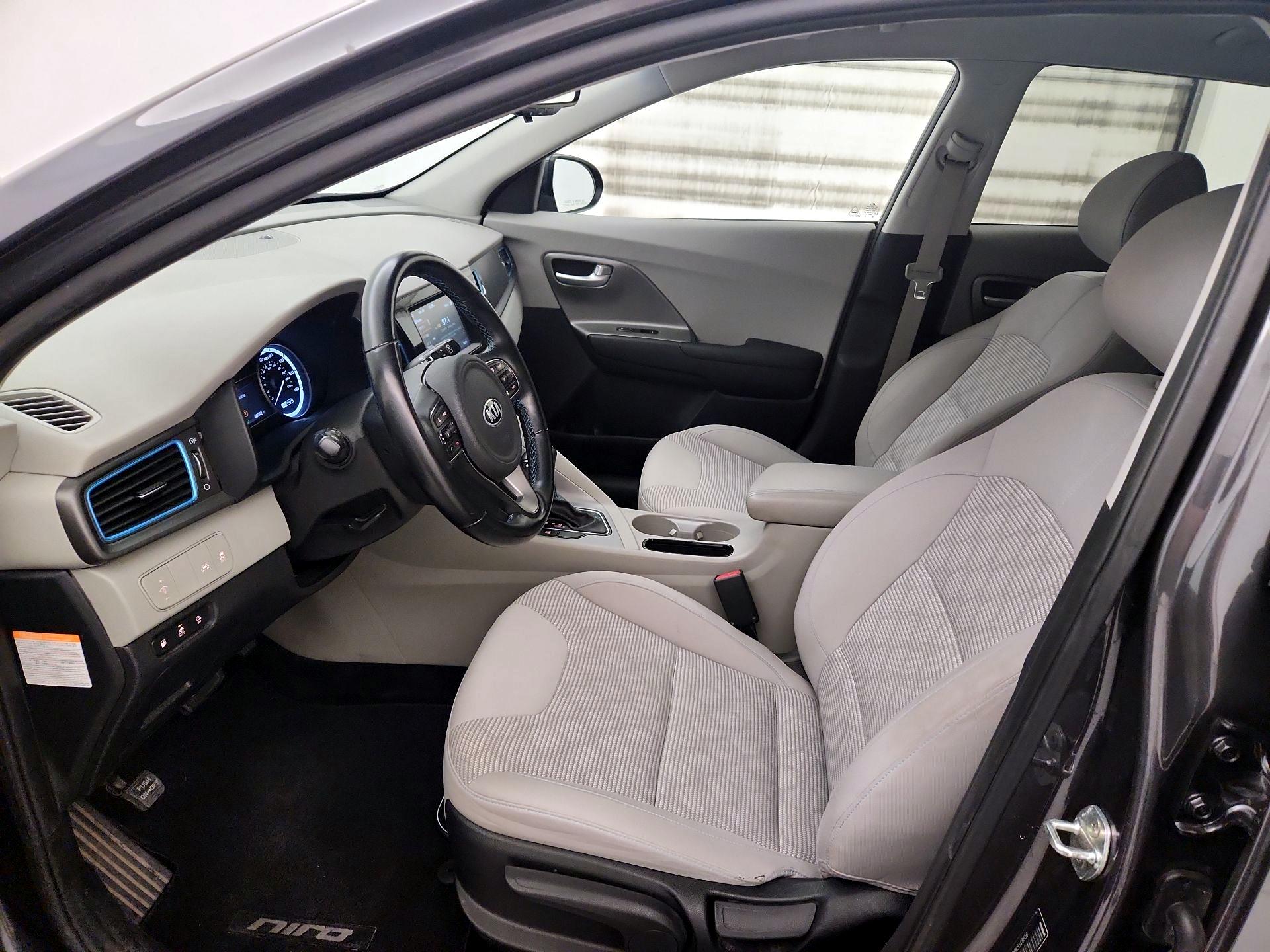 Thumbnail: 2019 Kia Niro - 11