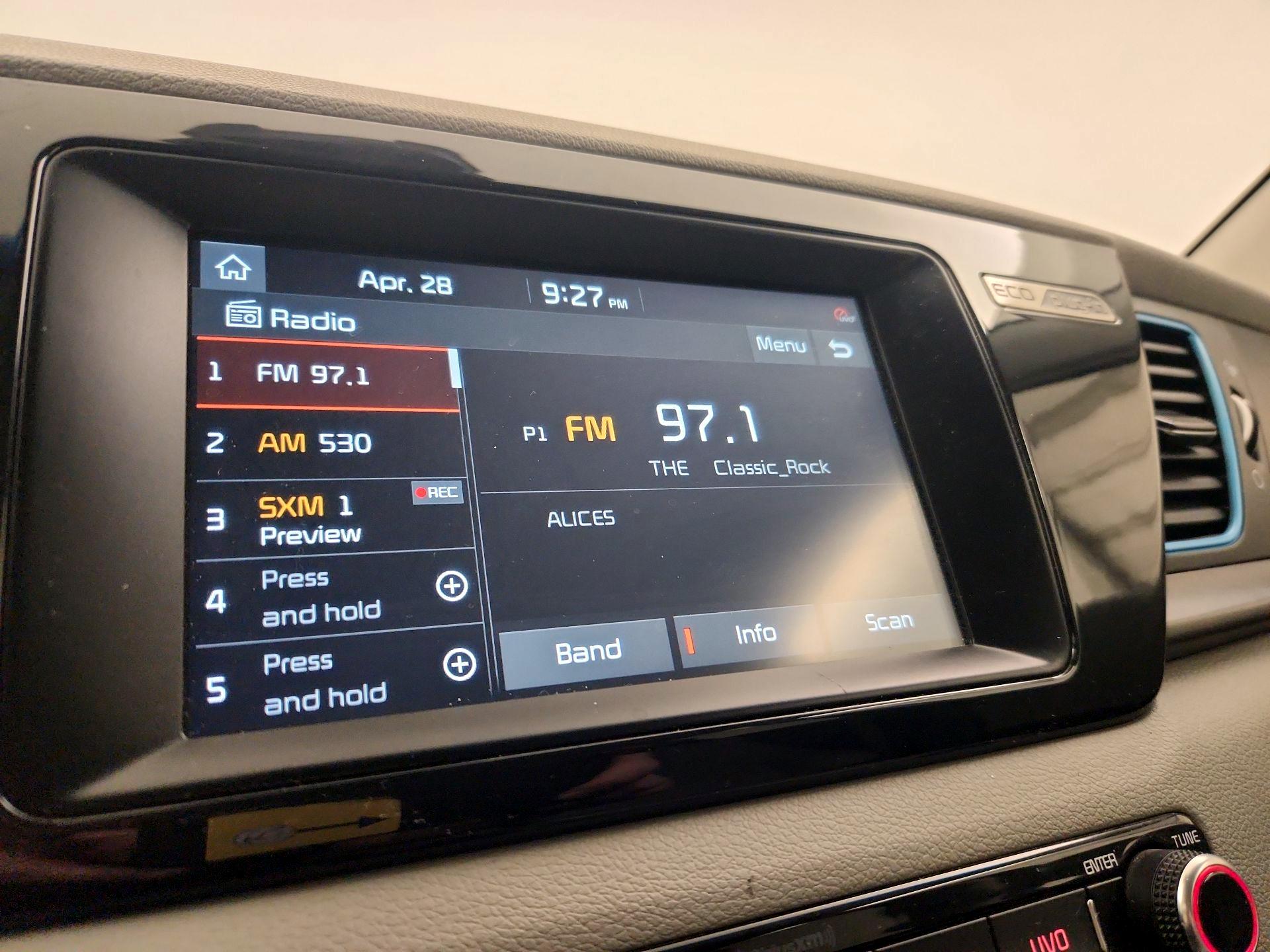 Thumbnail: 2019 Kia Niro - 15
