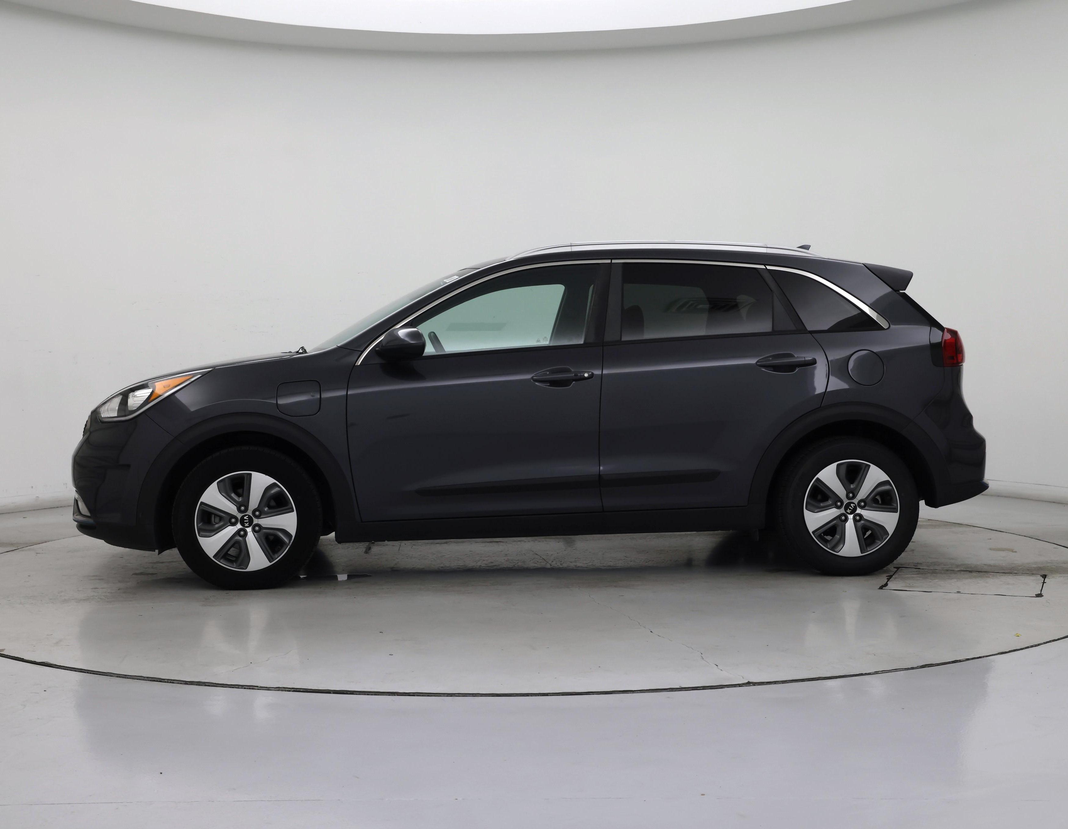 Thumbnail: 2019 Kia Niro - 3