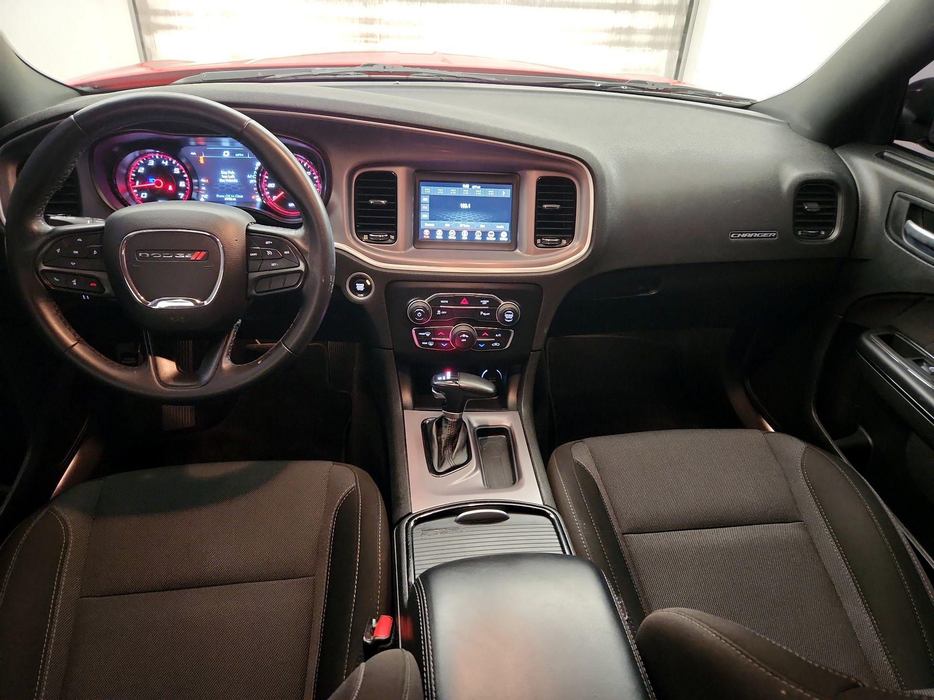 Thumbnail: 2022 Dodge Charger - 9