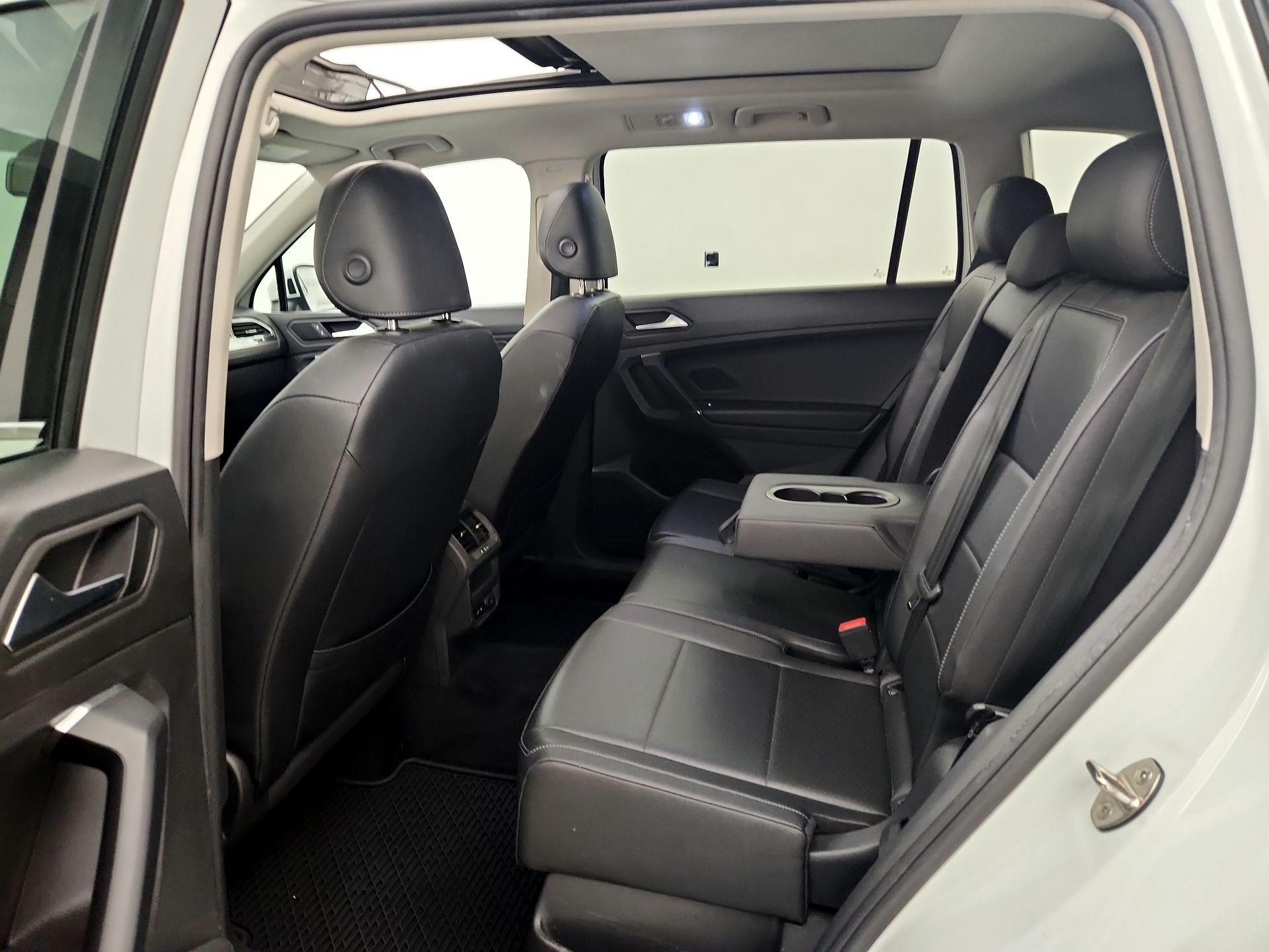 Thumbnail: 2020 Volkswagen Tiguan - 19