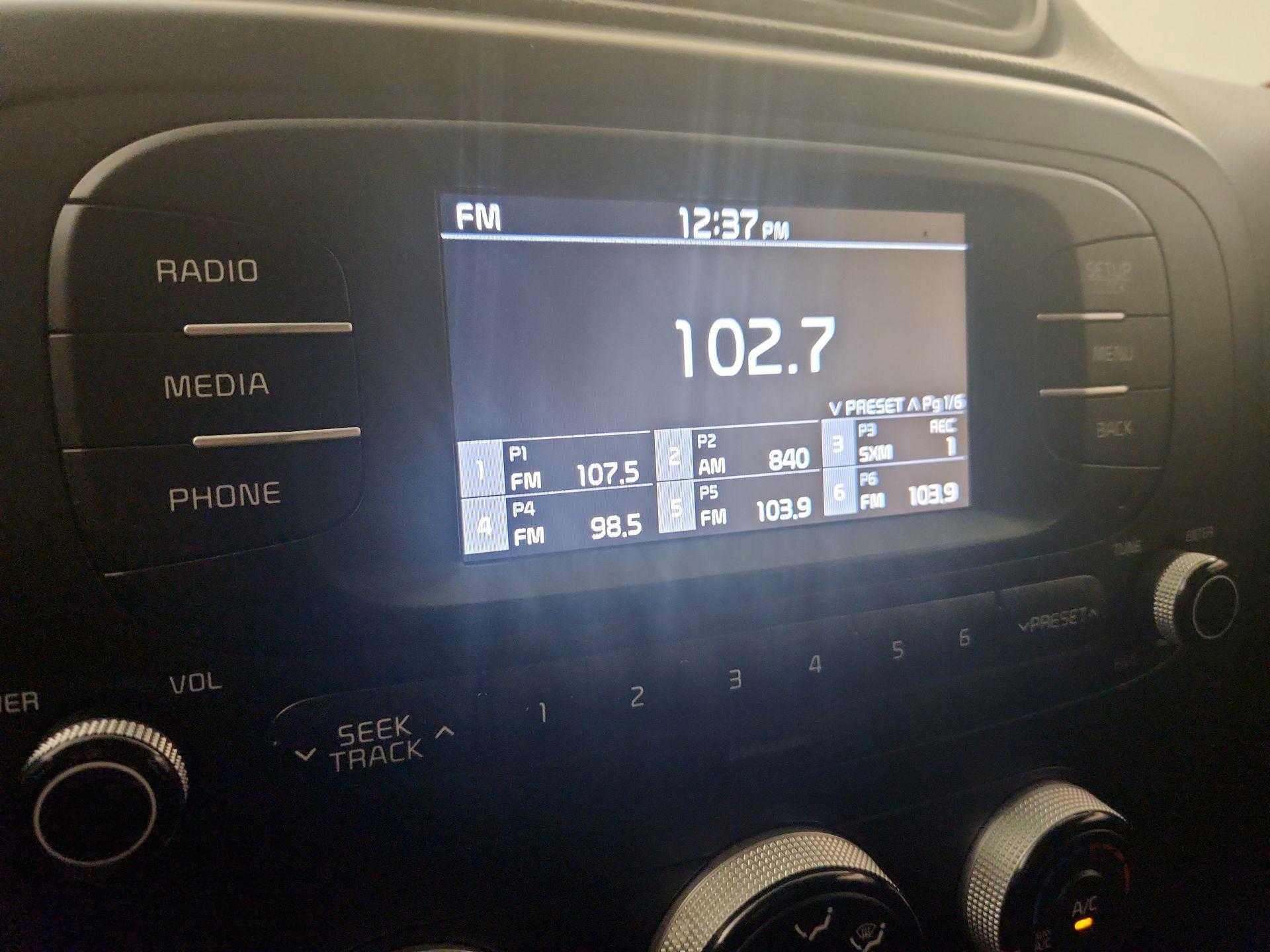 Thumbnail: 2017 Kia Soul - 14