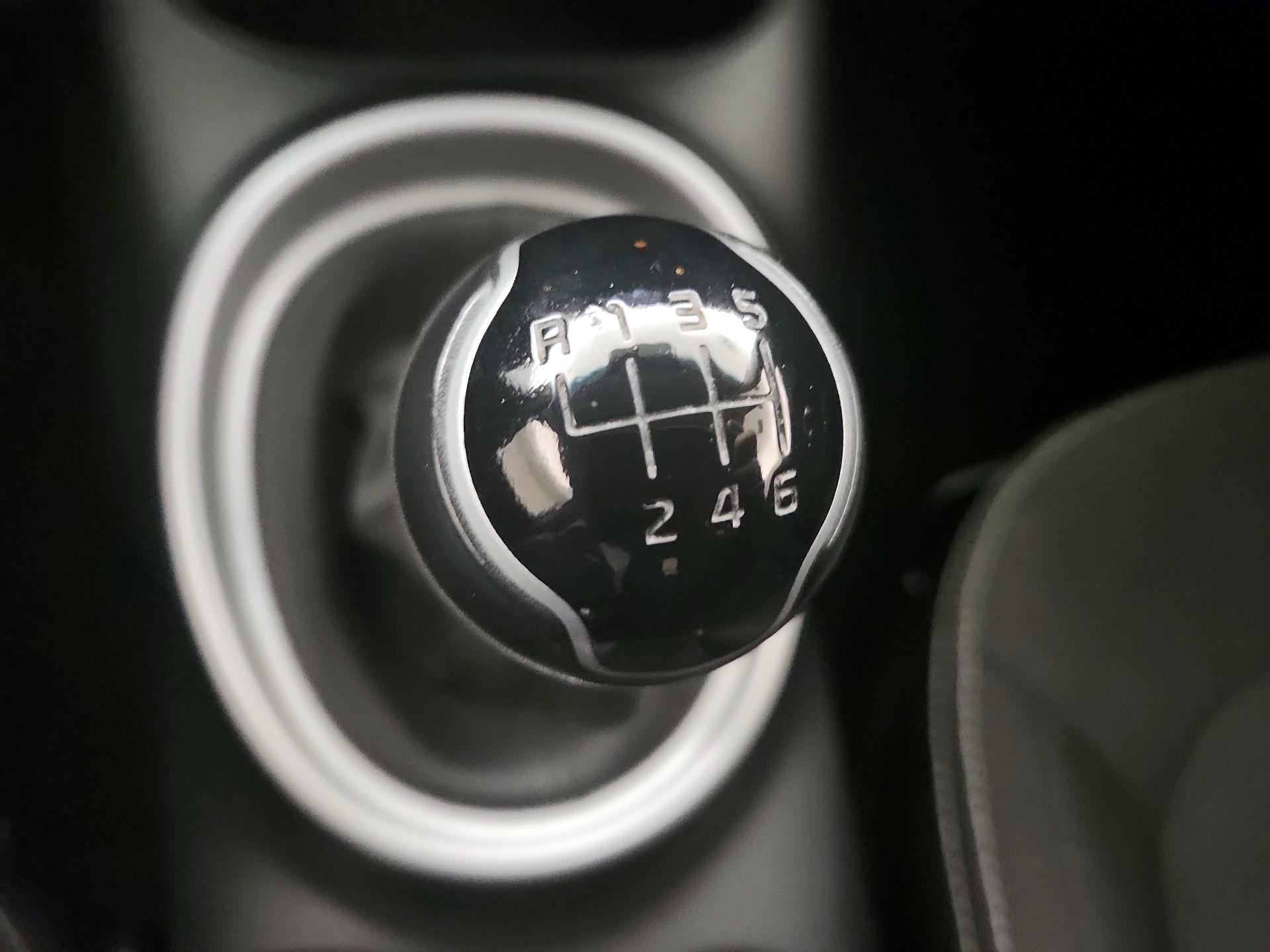 Thumbnail: 2017 Kia Soul - 16