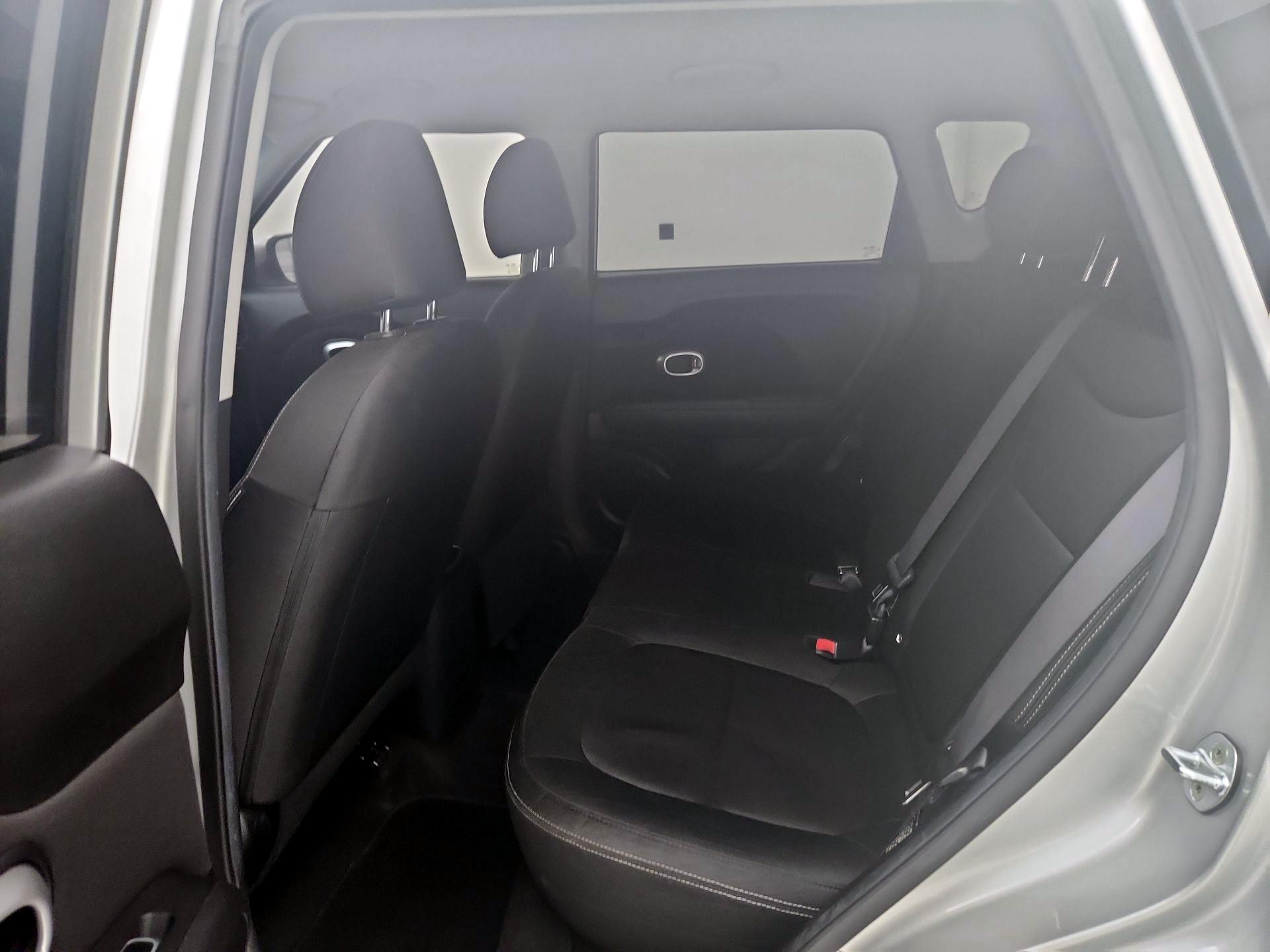 Thumbnail: 2017 Kia Soul - 18