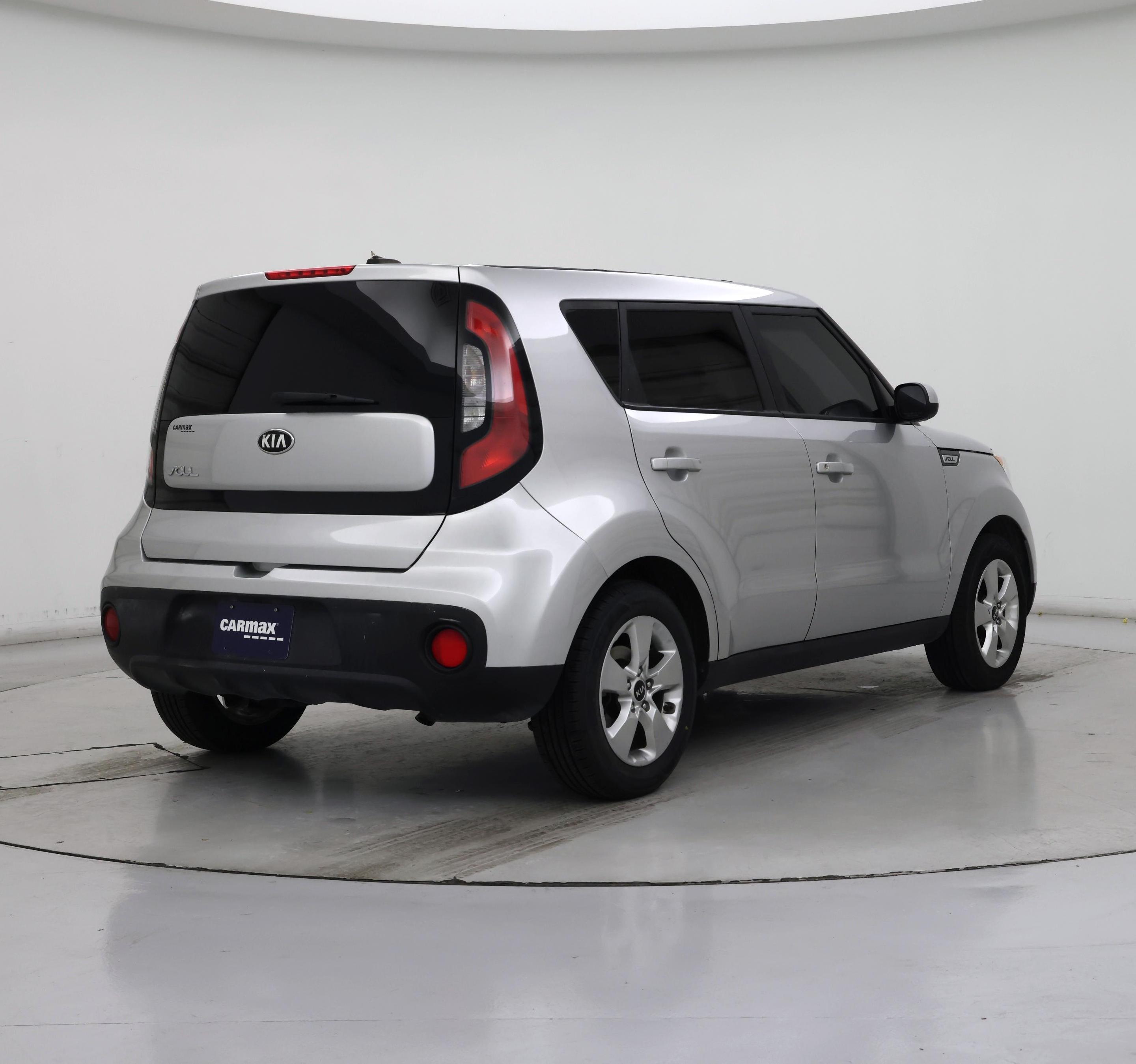 Thumbnail: 2017 Kia Soul - 8