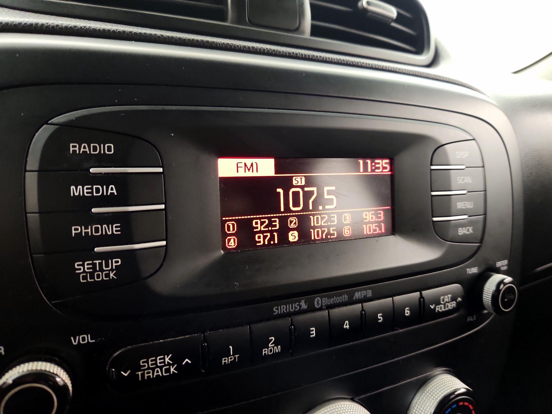 Thumbnail: 2014 Kia Soul - 14