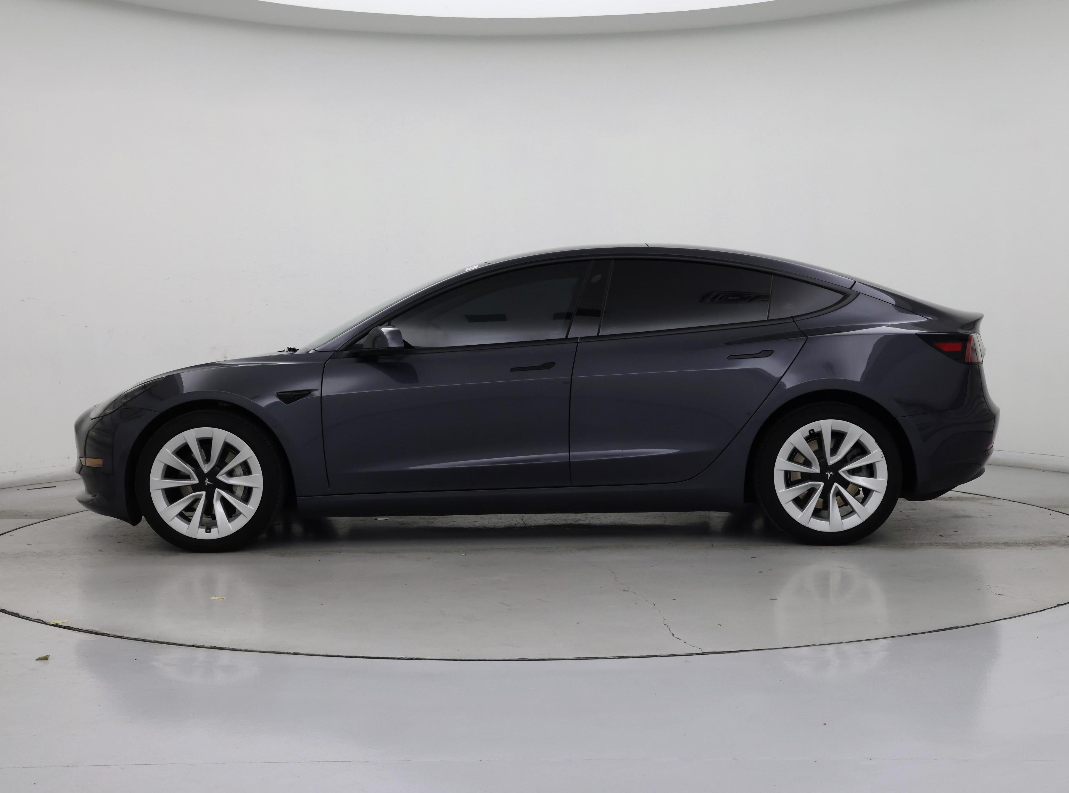 Thumbnail: 2023 Tesla Model 3 - 3
