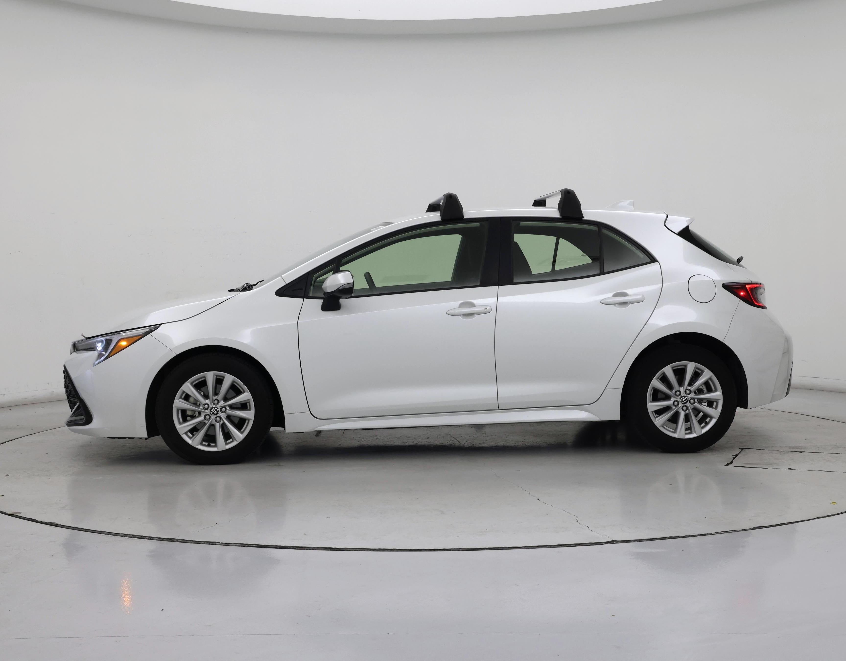 Thumbnail: 2023 Toyota Corolla - 3