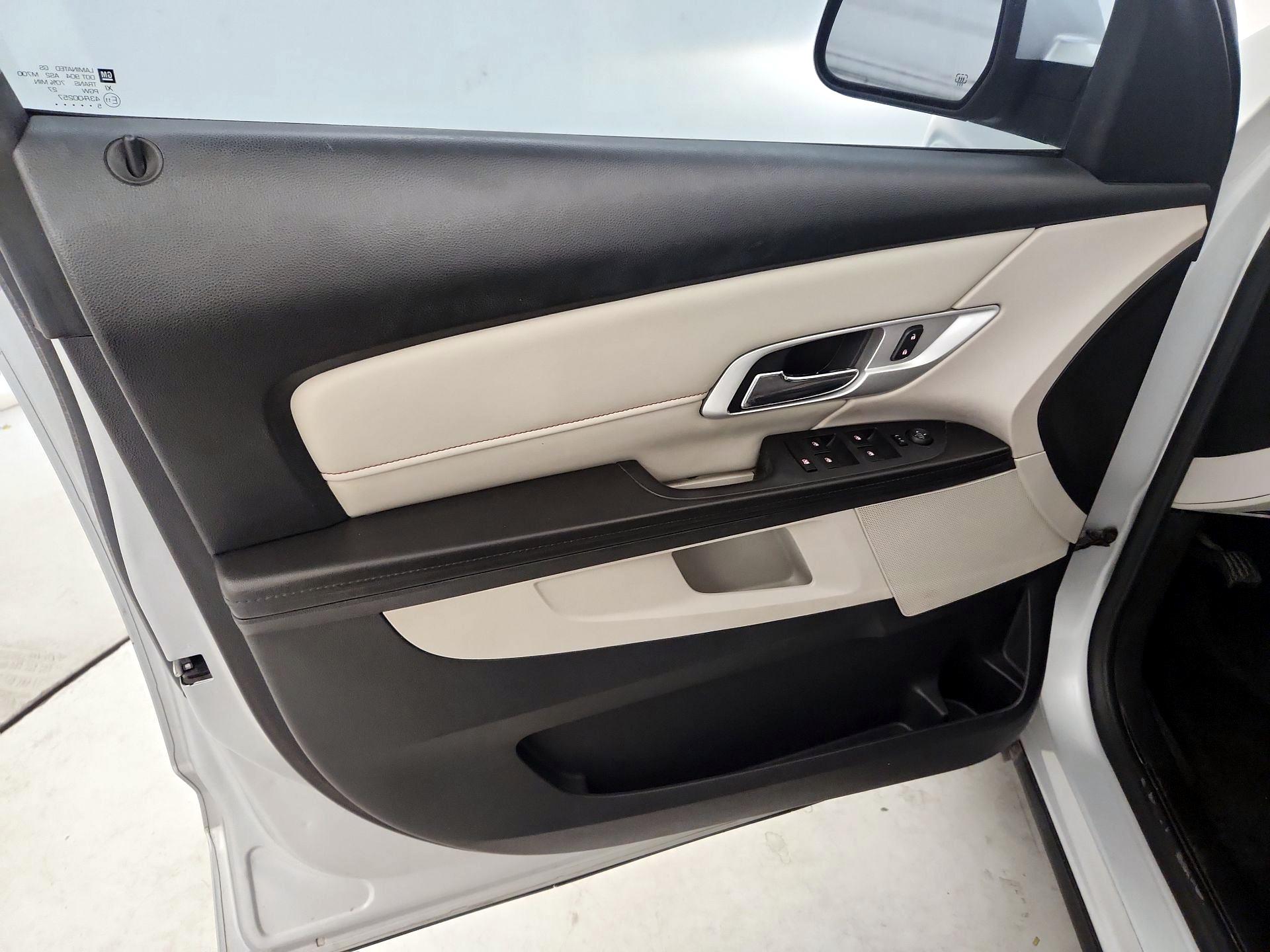 Thumbnail: 2016 GMC Terrain - 12