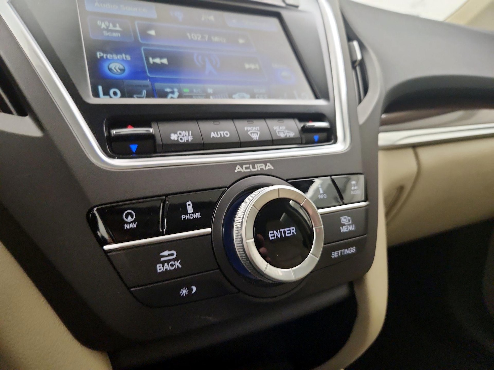 2015 Acura MDX Technology Package - Photo 17