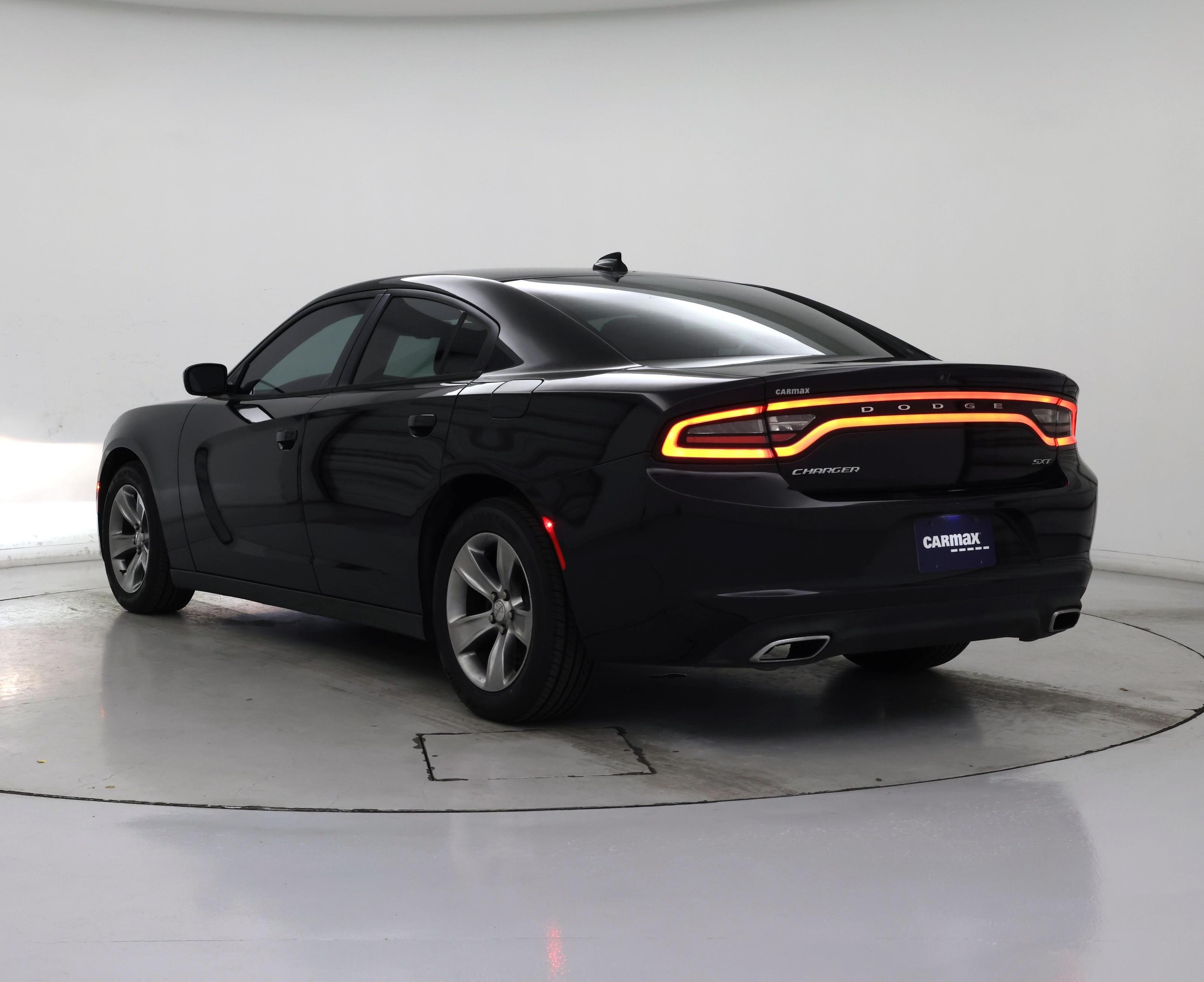 Thumbnail: 2015 Dodge Charger - 2