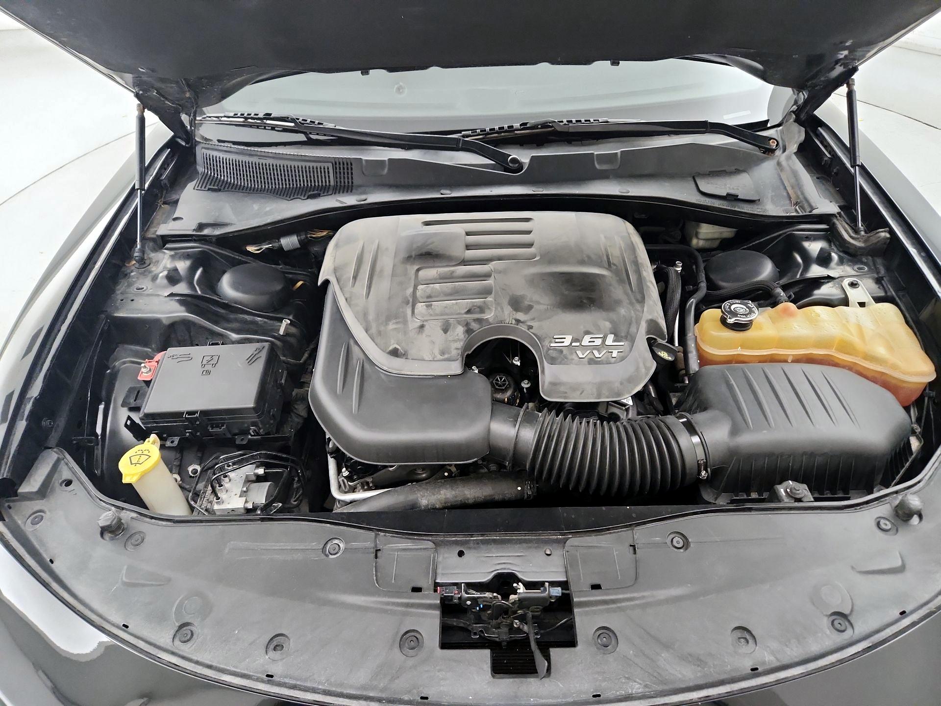 Thumbnail: 2015 Dodge Charger - 20