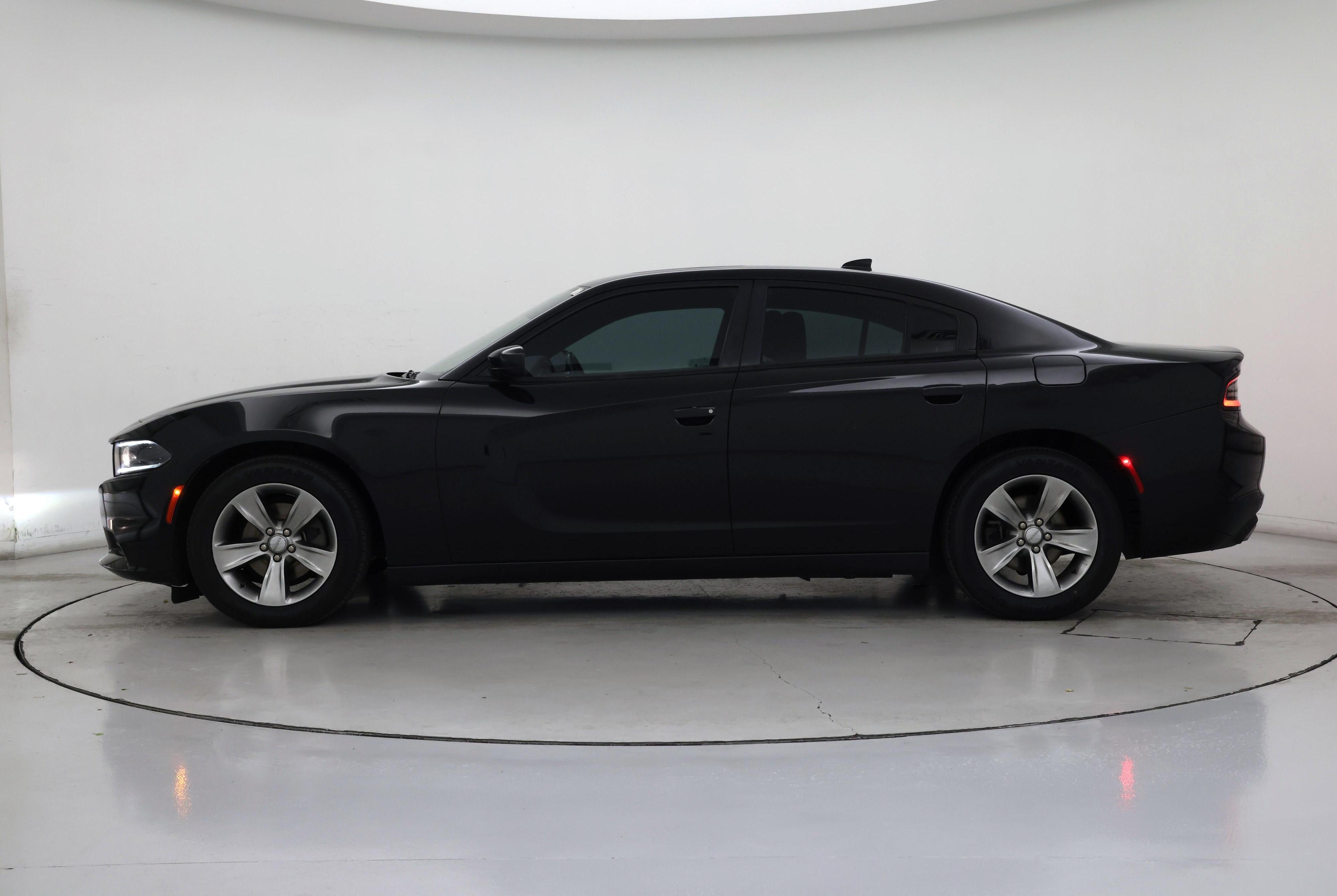 Thumbnail: 2015 Dodge Charger - 3