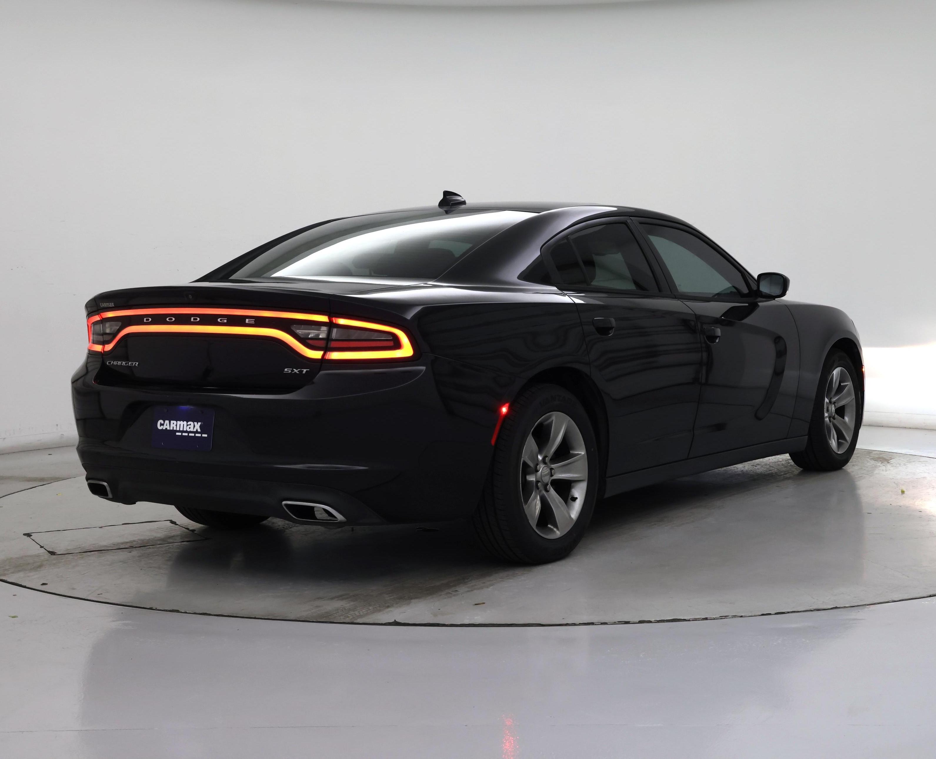 Thumbnail: 2015 Dodge Charger - 8