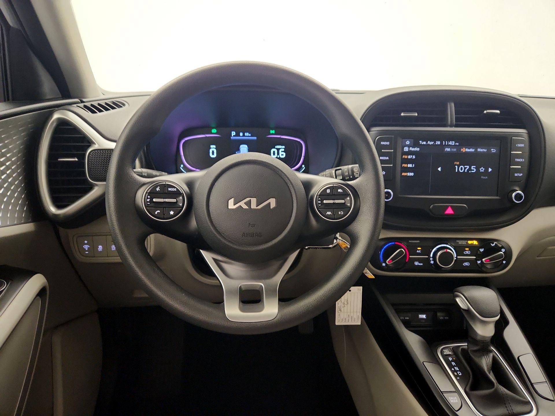 Thumbnail: 2023 Kia Soul - 10