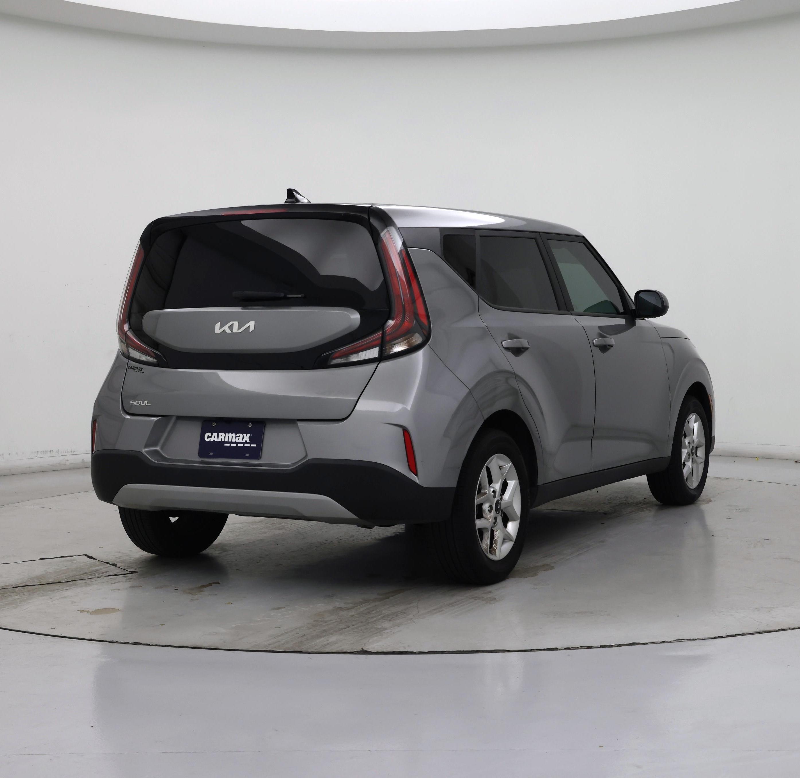 Thumbnail: 2023 Kia Soul - 8