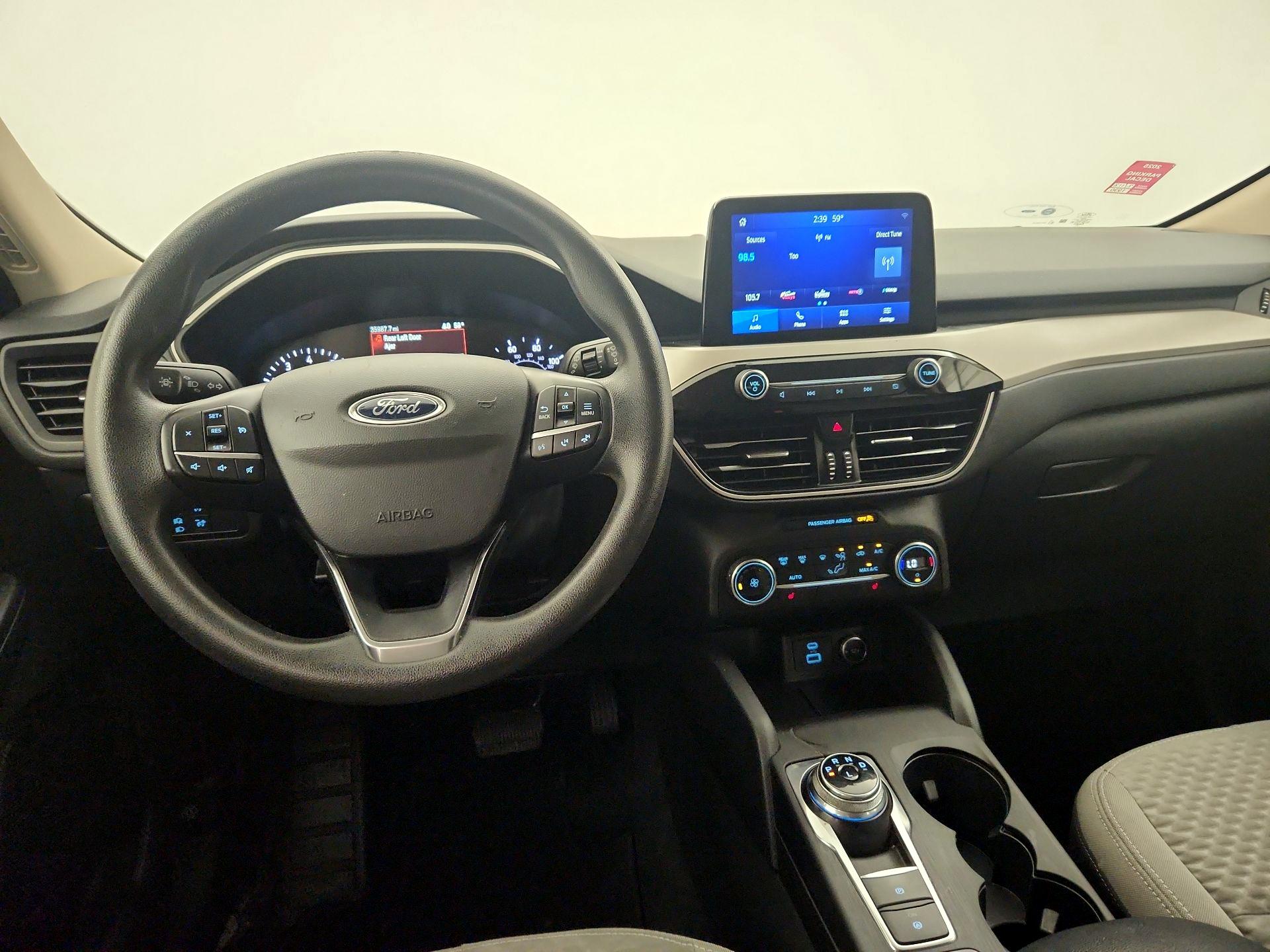 Thumbnail: 2020 Ford Escape - 9