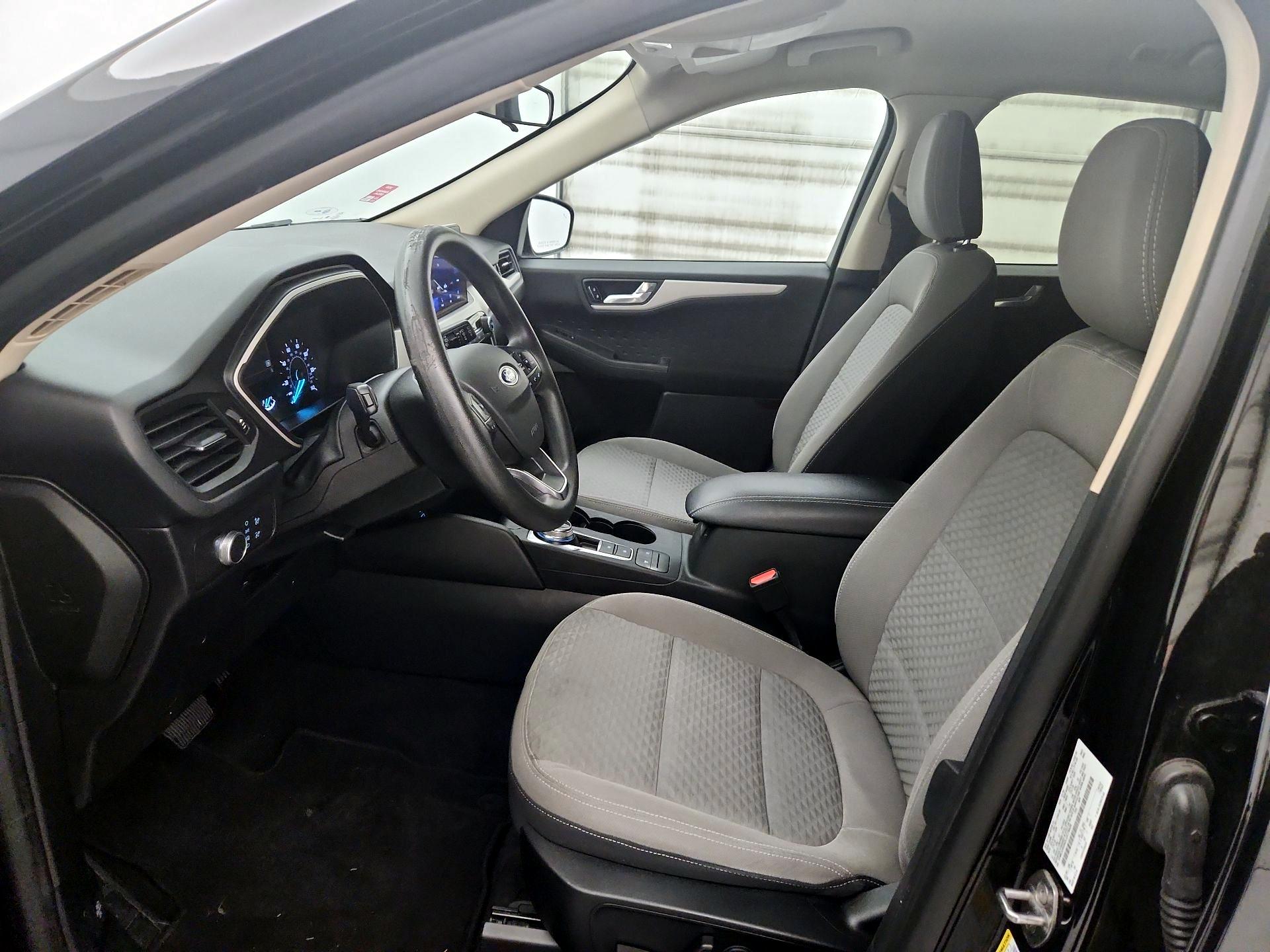 Thumbnail: 2020 Ford Escape - 11
