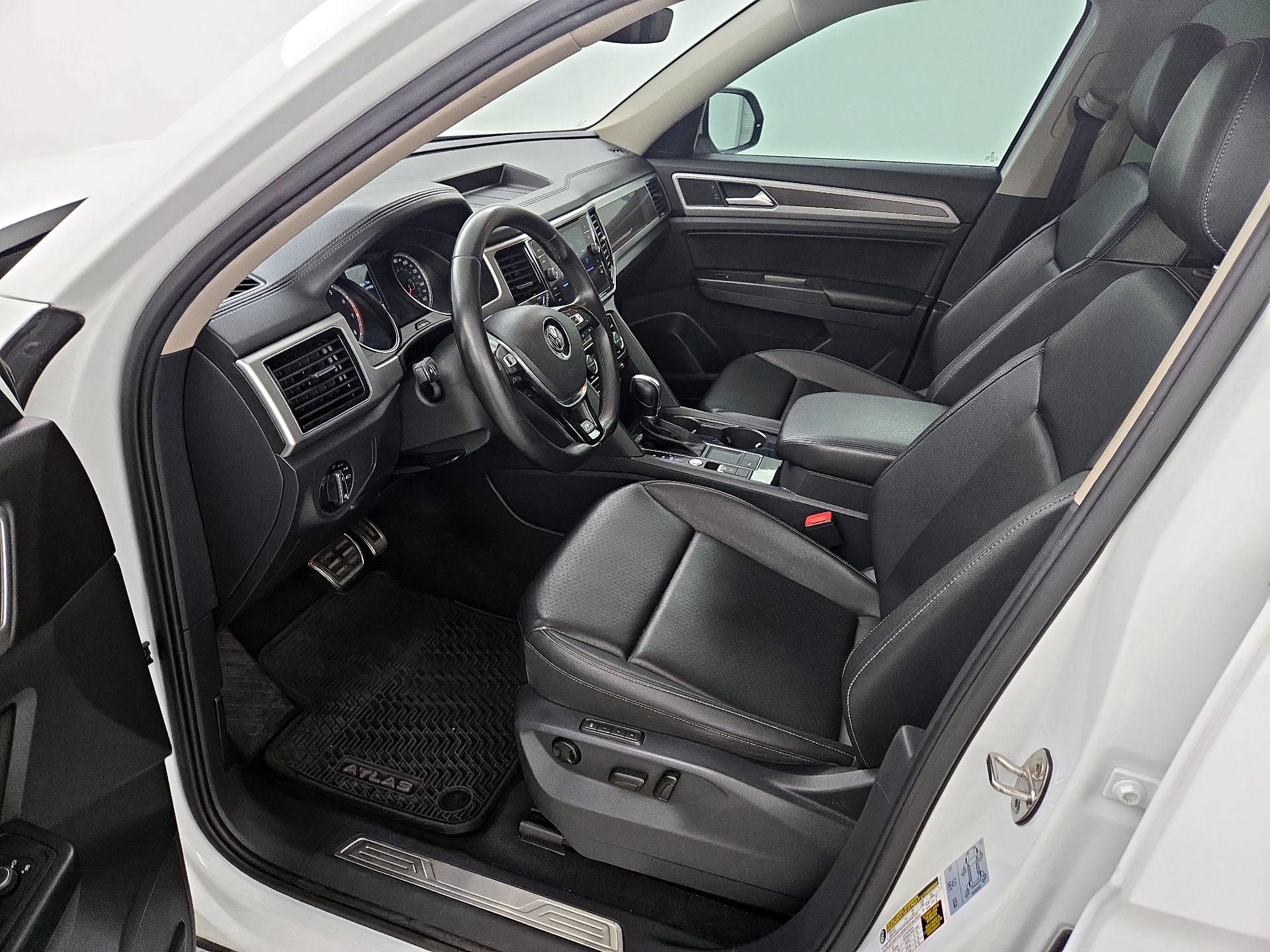 Thumbnail: 2018 Volkswagen Atlas - 11