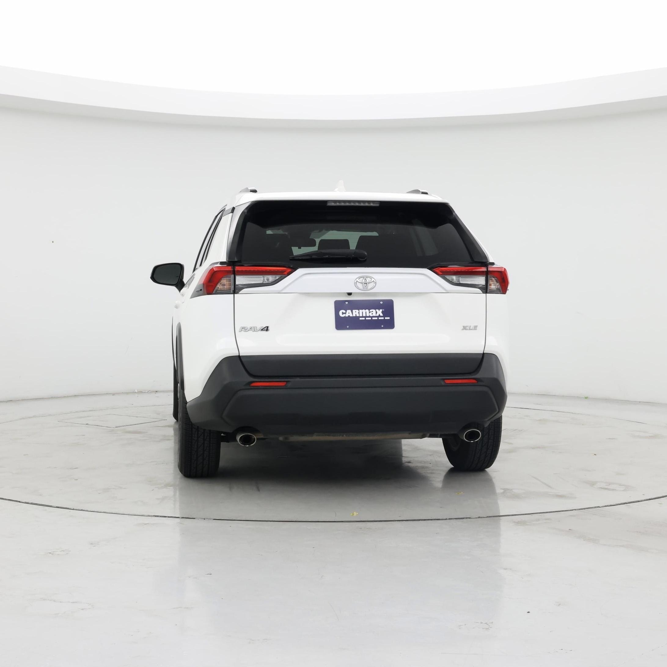 Thumbnail: 2019 Toyota RAV4 - 6