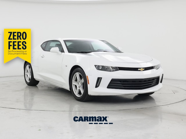 White 2016 Chevrolet Camaro Coupe Rear-Wheel Drive Manual
