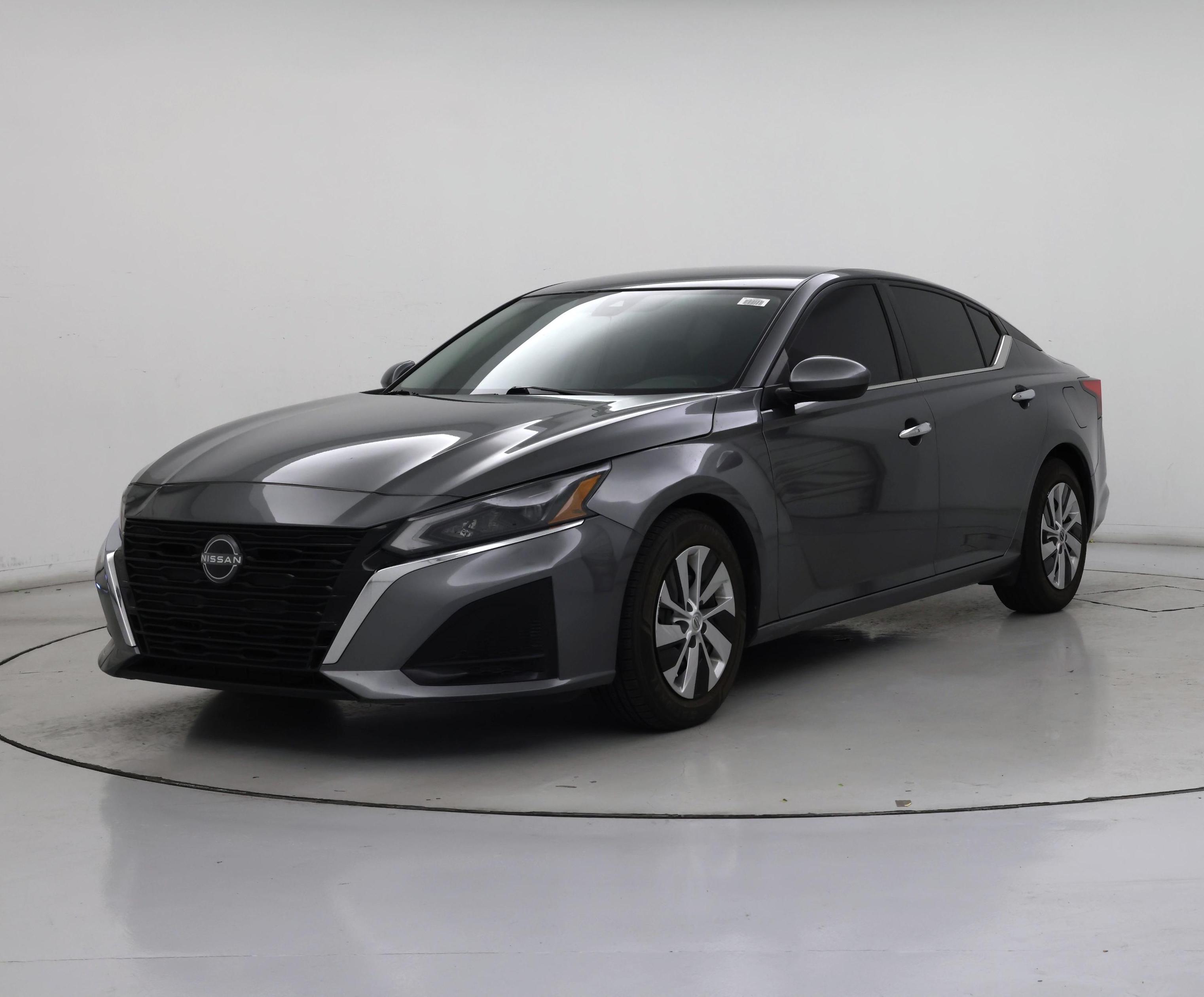 Thumbnail: 2023 Nissan Altima - 4