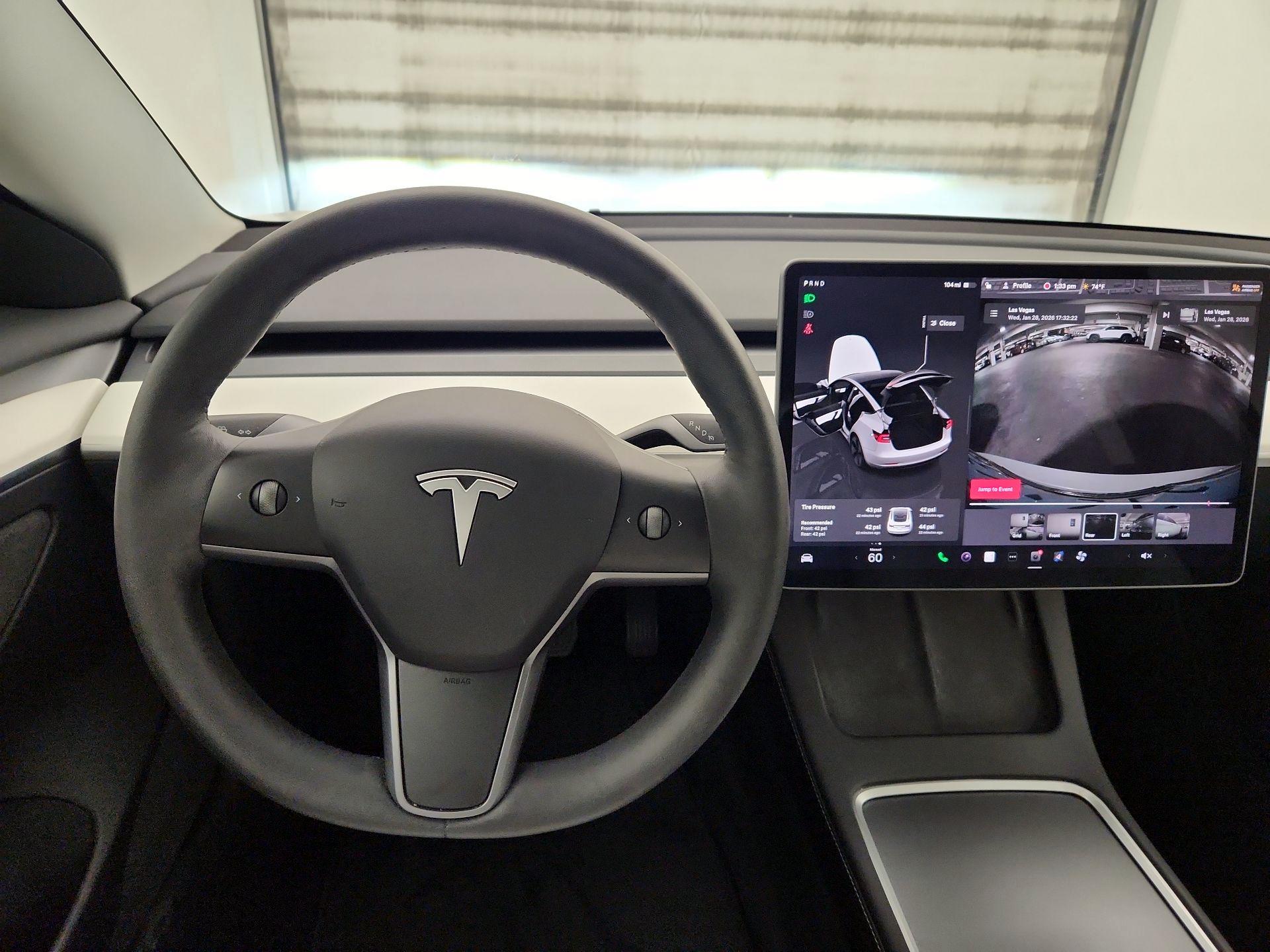Thumbnail: 2022 Tesla Model 3 - 10