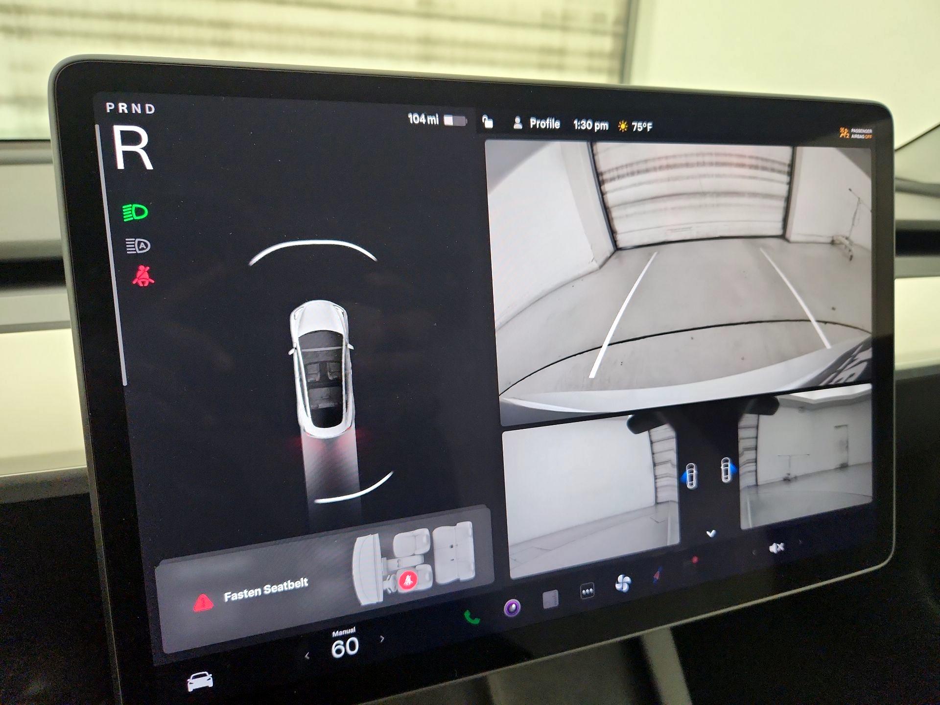 Thumbnail: 2022 Tesla Model 3 - 15