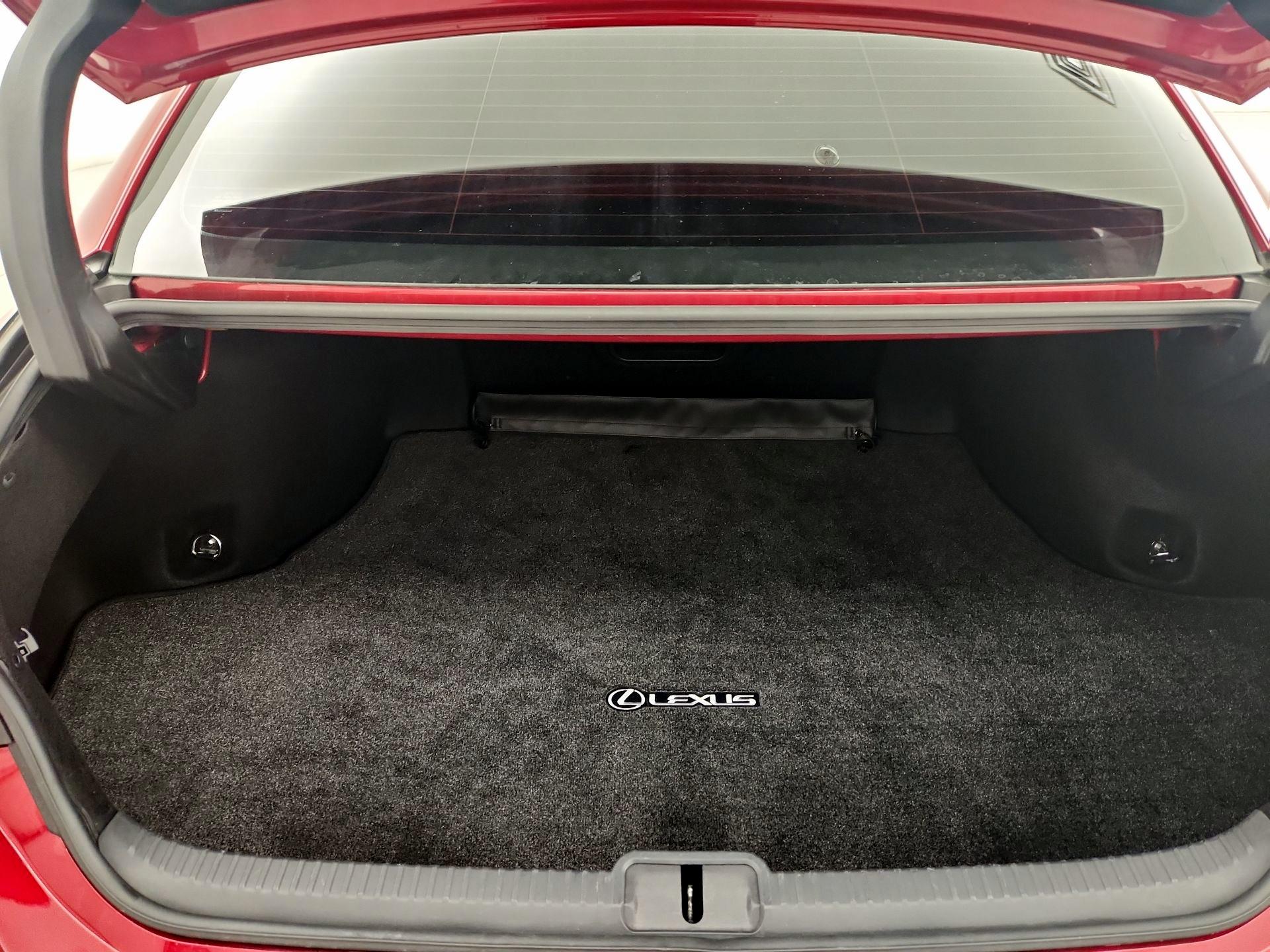 Thumbnail: 2019 Lexus ES - 20