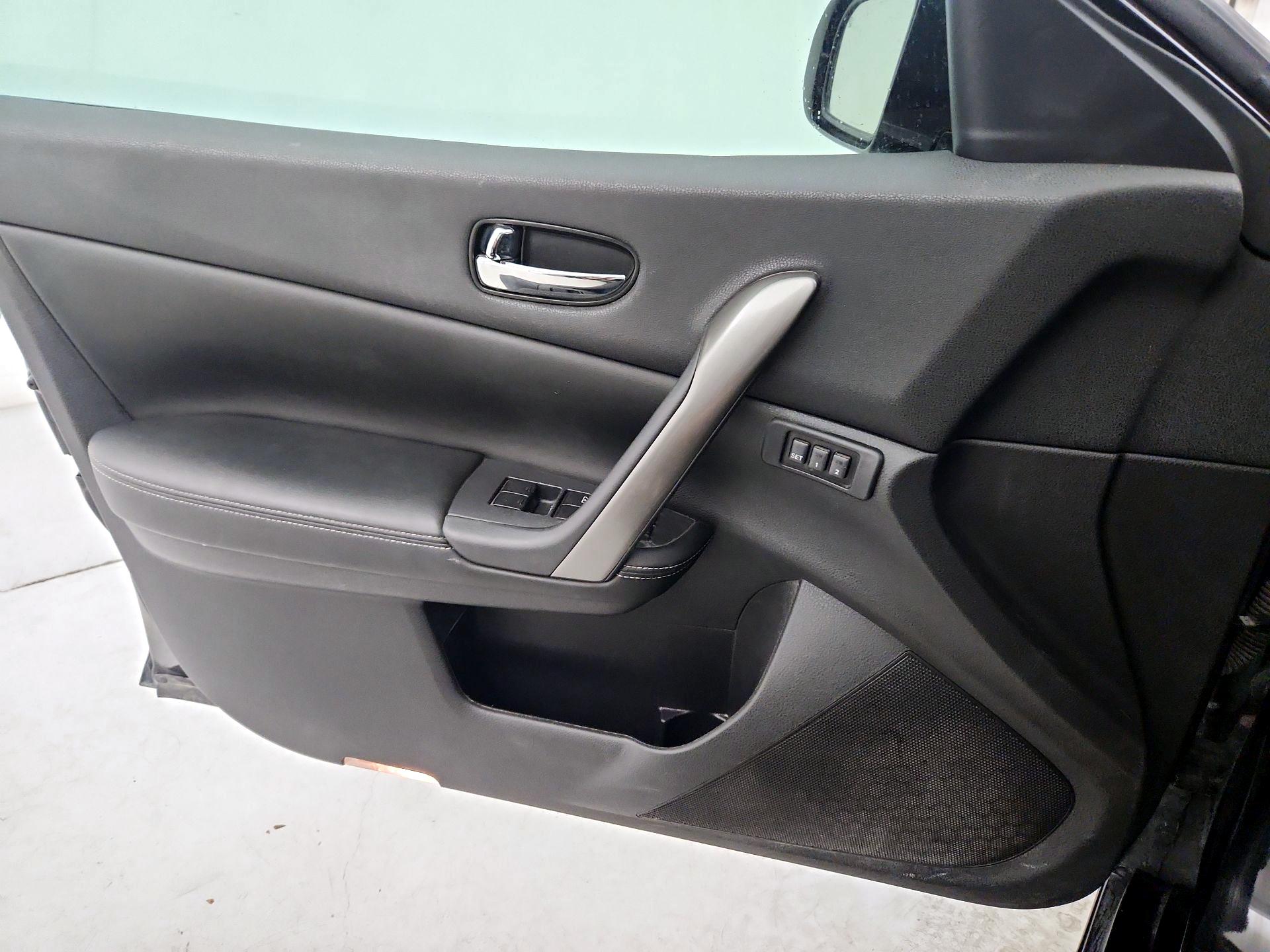 Thumbnail: 2014 Nissan Maxima - 12
