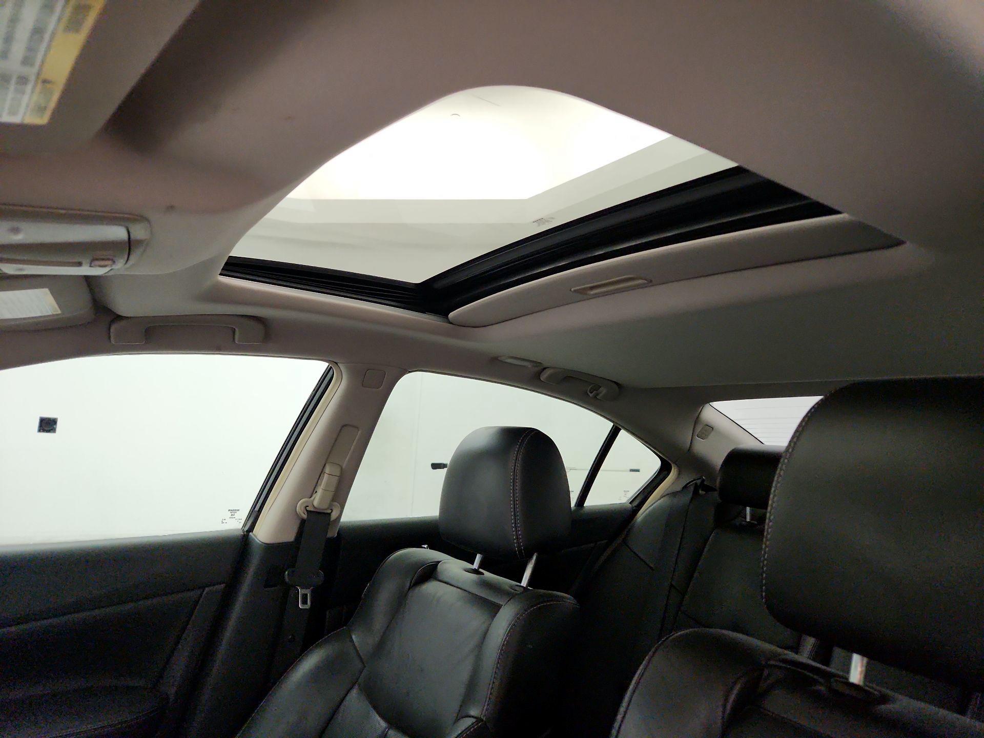 Thumbnail: 2014 Nissan Maxima - 18