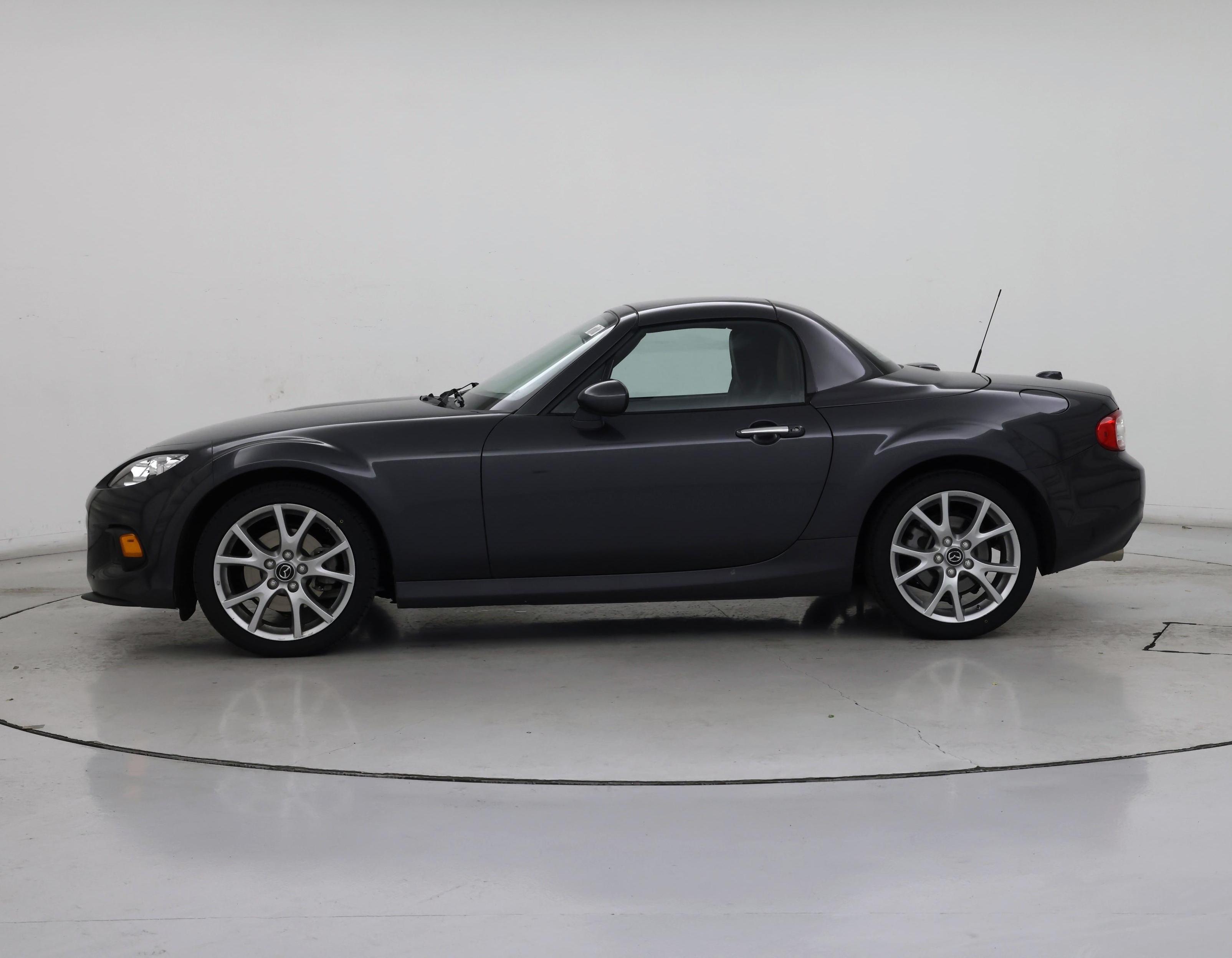 Thumbnail: 2015 Mazda MX-5 Miata - 3