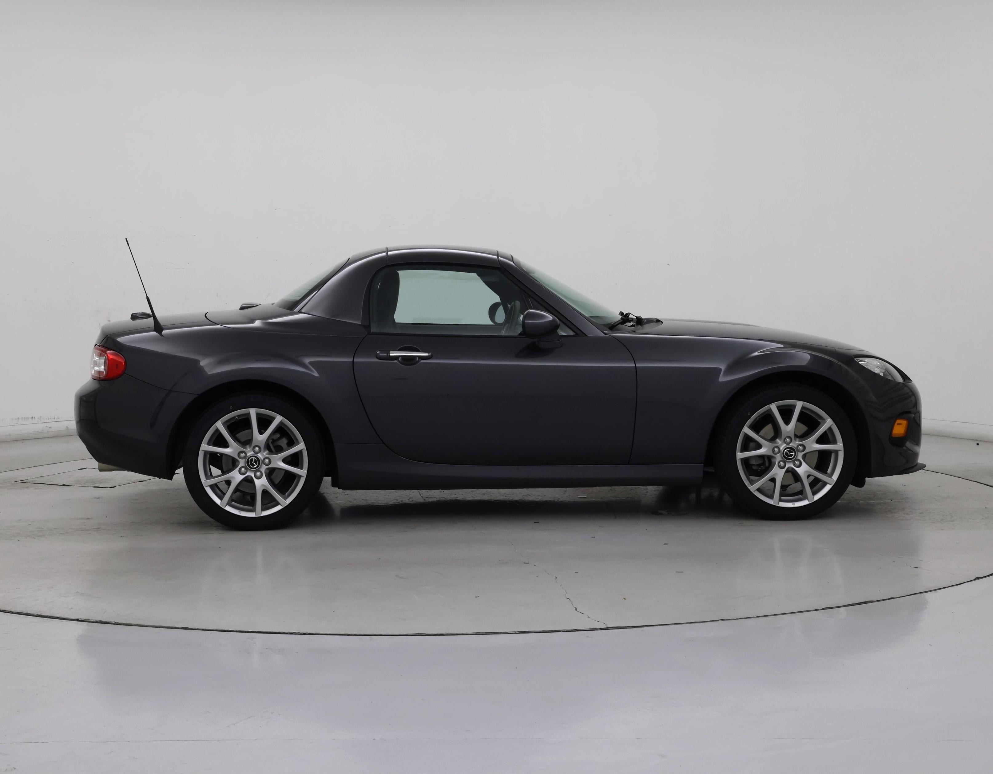 Thumbnail: 2015 Mazda MX-5 Miata - 7