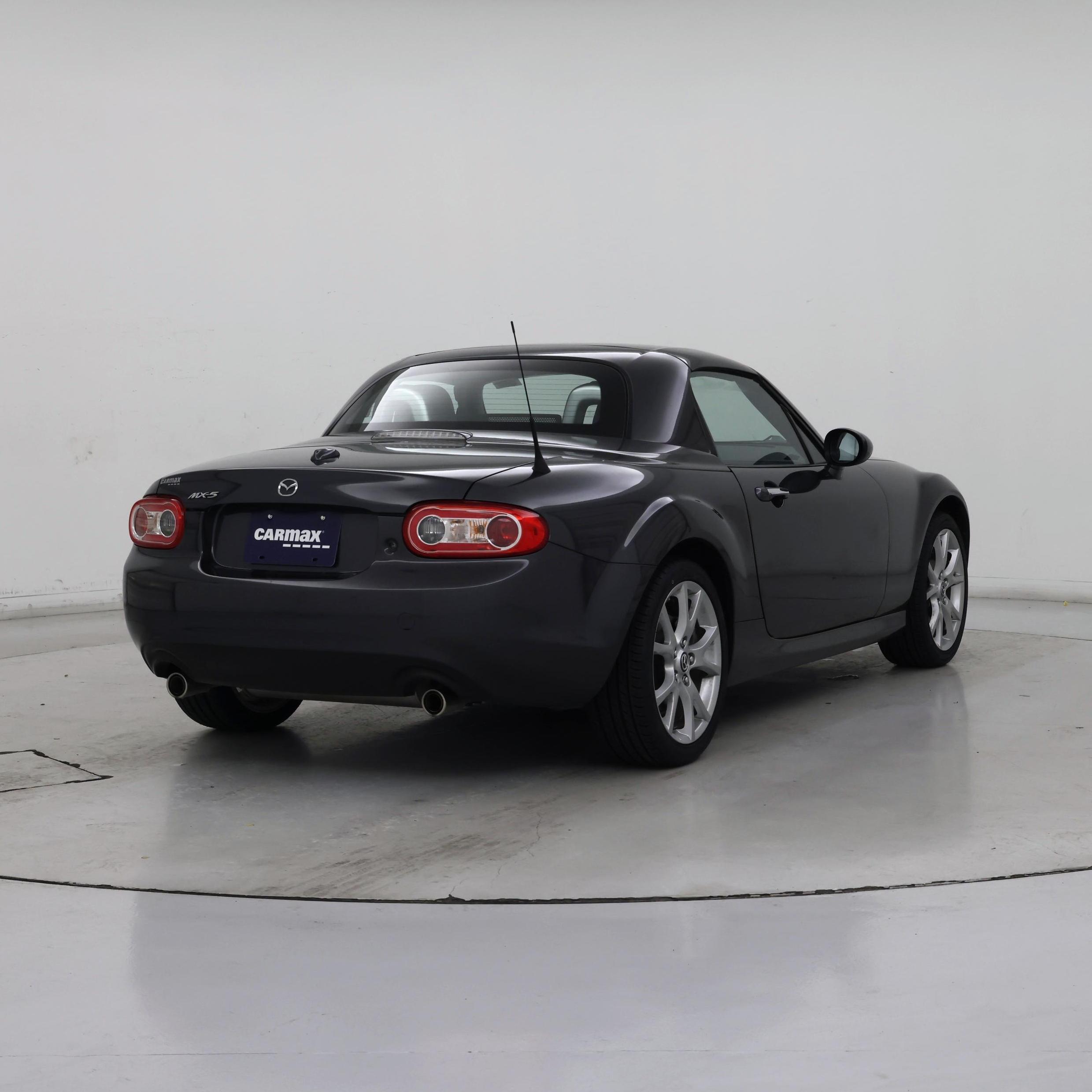 Thumbnail: 2015 Mazda MX-5 Miata - 8