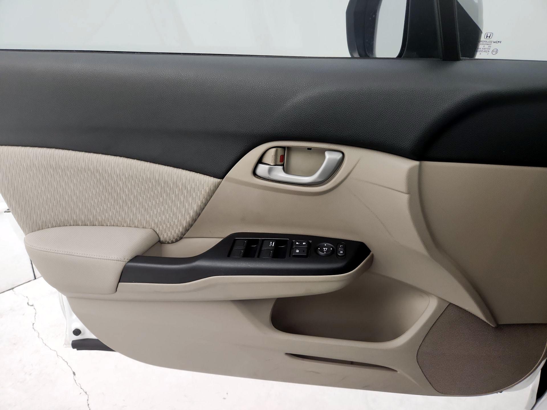 Thumbnail: 2014 Honda Civic - 12