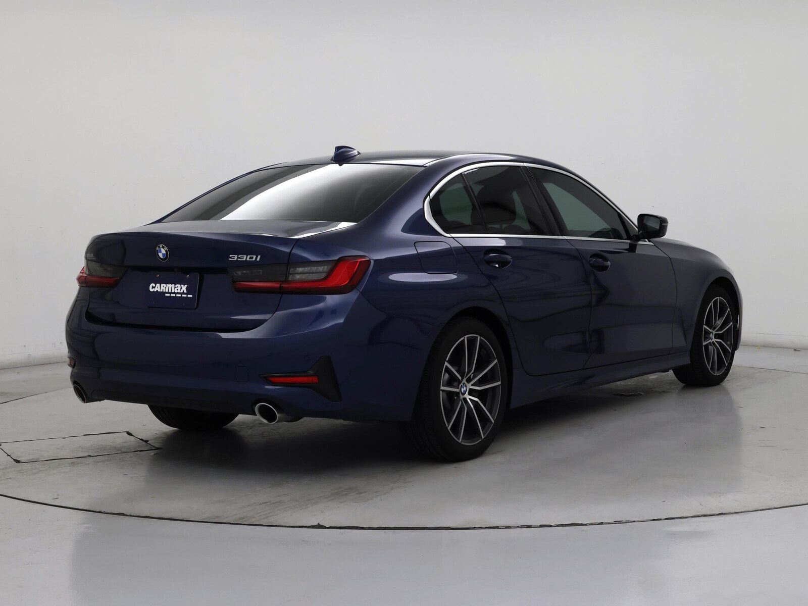2021 BMW 3 Series 330i - Photo 9