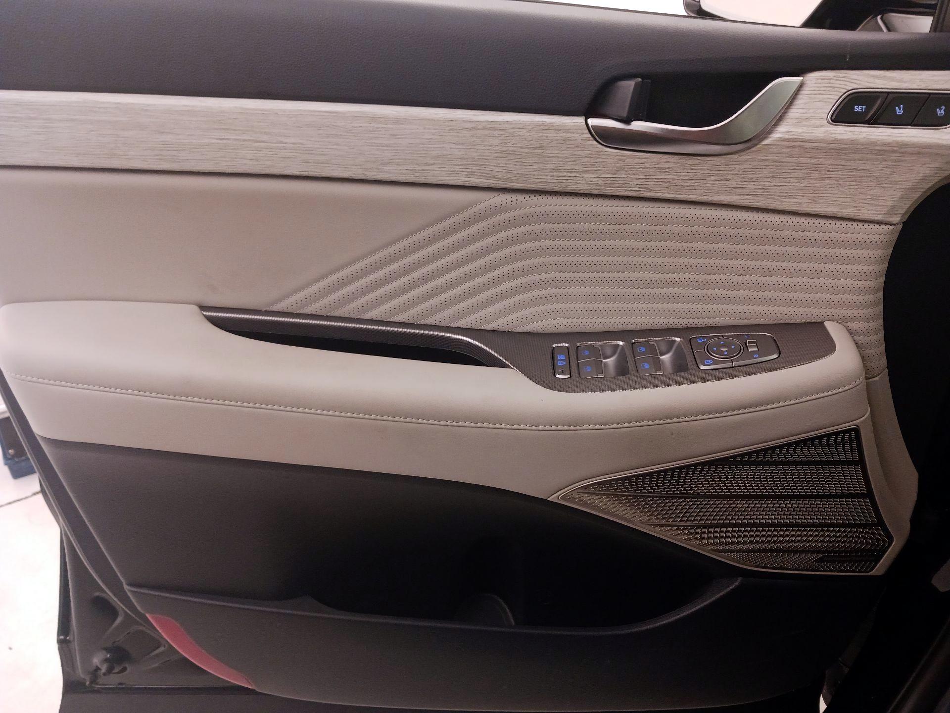 Thumbnail: 2023 Hyundai Palisade - 12